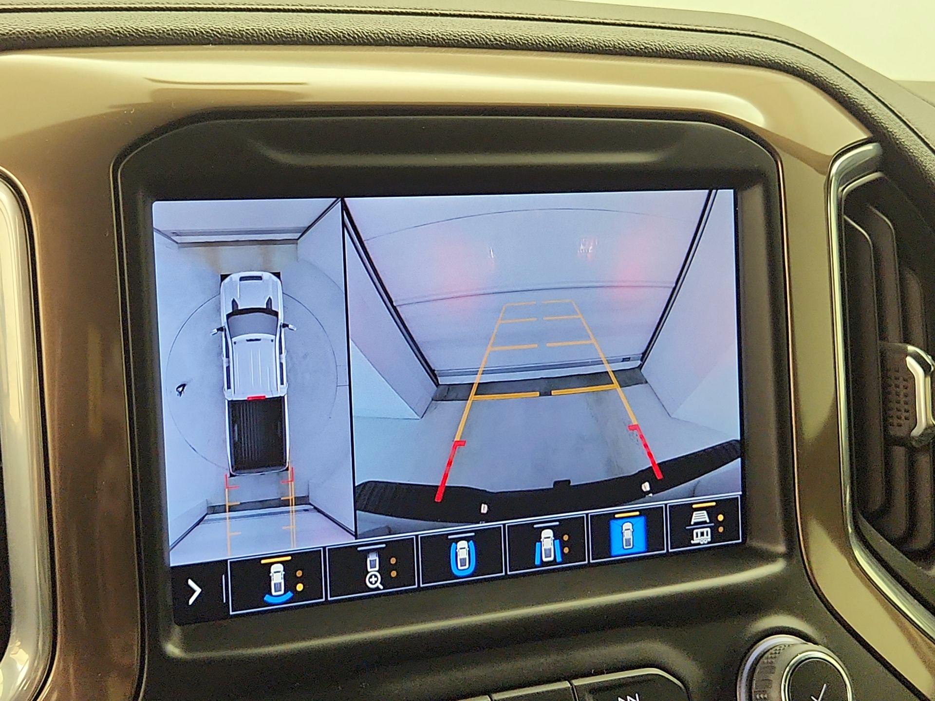 Thumbnail: 2022 Chevrolet Silverado 2500 - 14