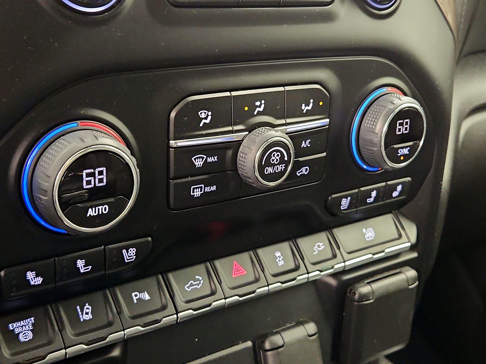 Thumbnail: 2022 Chevrolet Silverado 2500 - 16