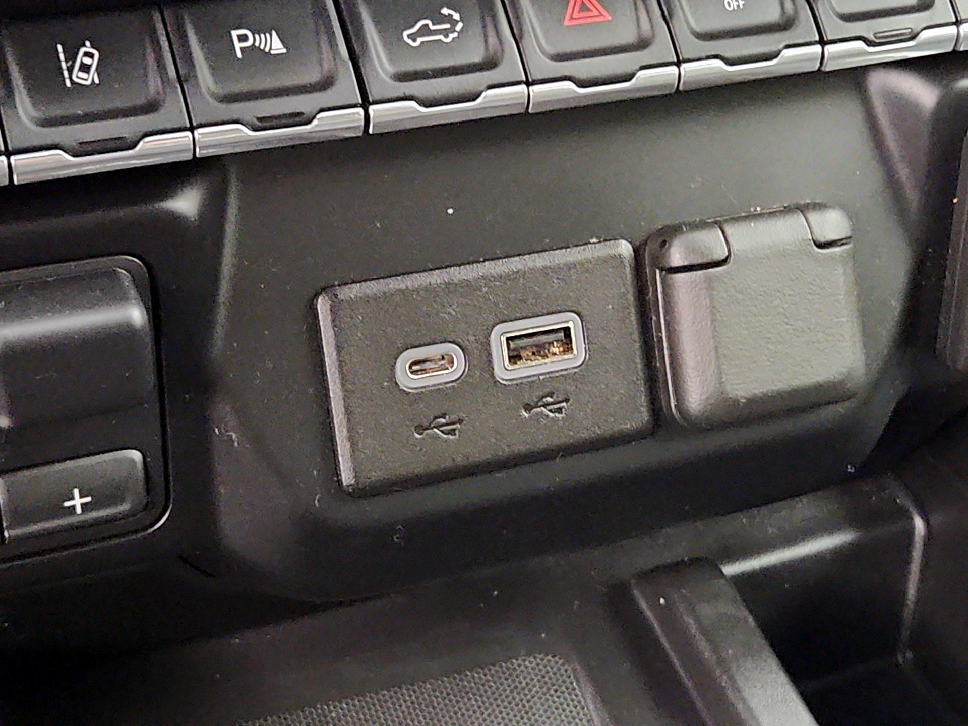 Thumbnail: 2022 Chevrolet Silverado 2500 - 18