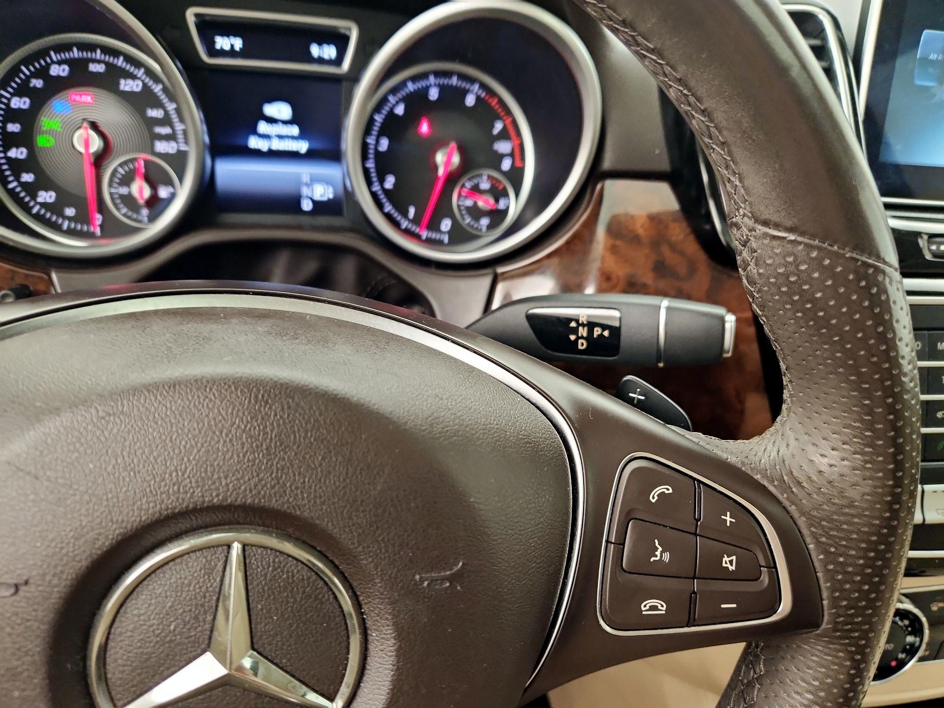 Thumbnail: 2016 Mercedes-Benz GLE - 18