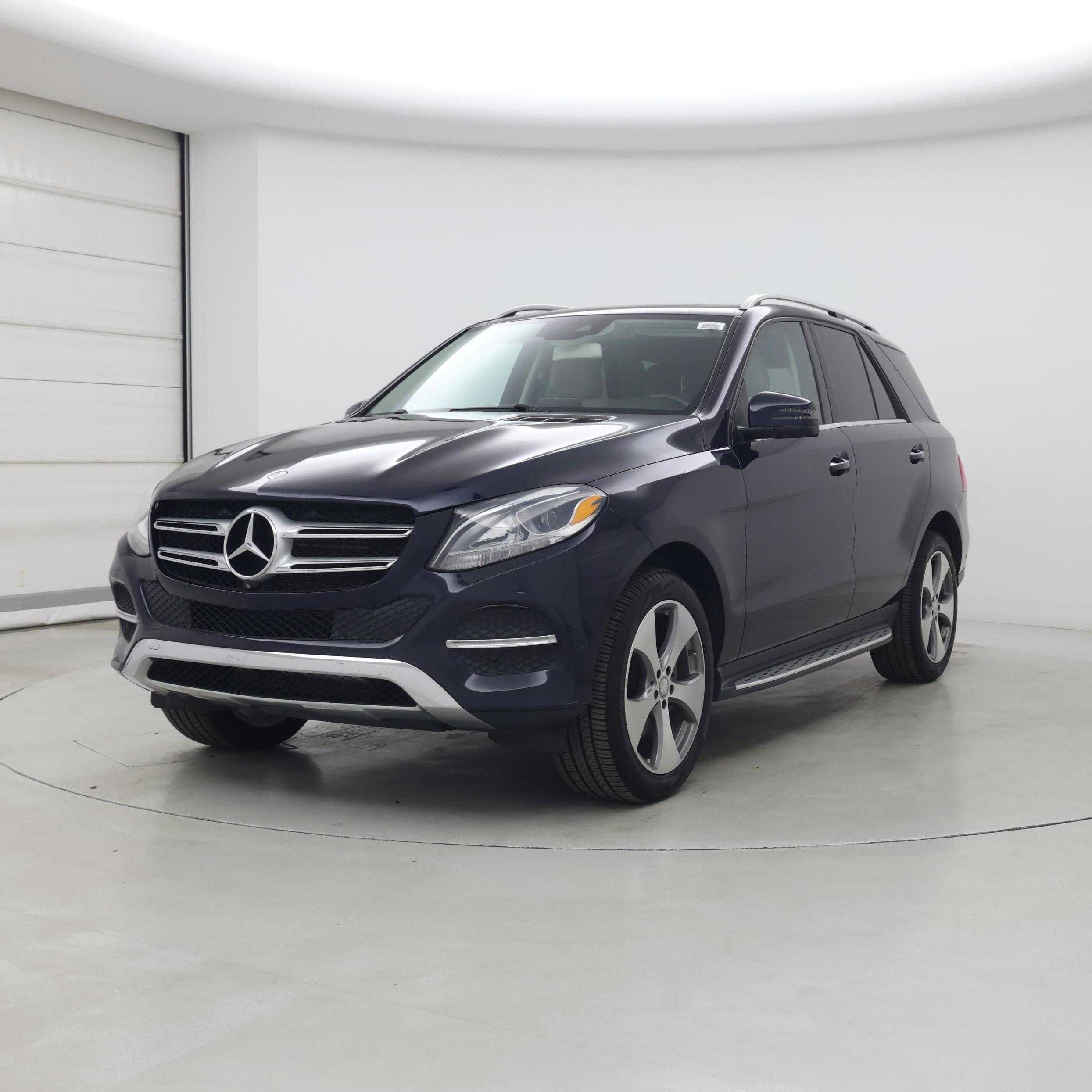 Thumbnail: 2016 Mercedes-Benz GLE - 4