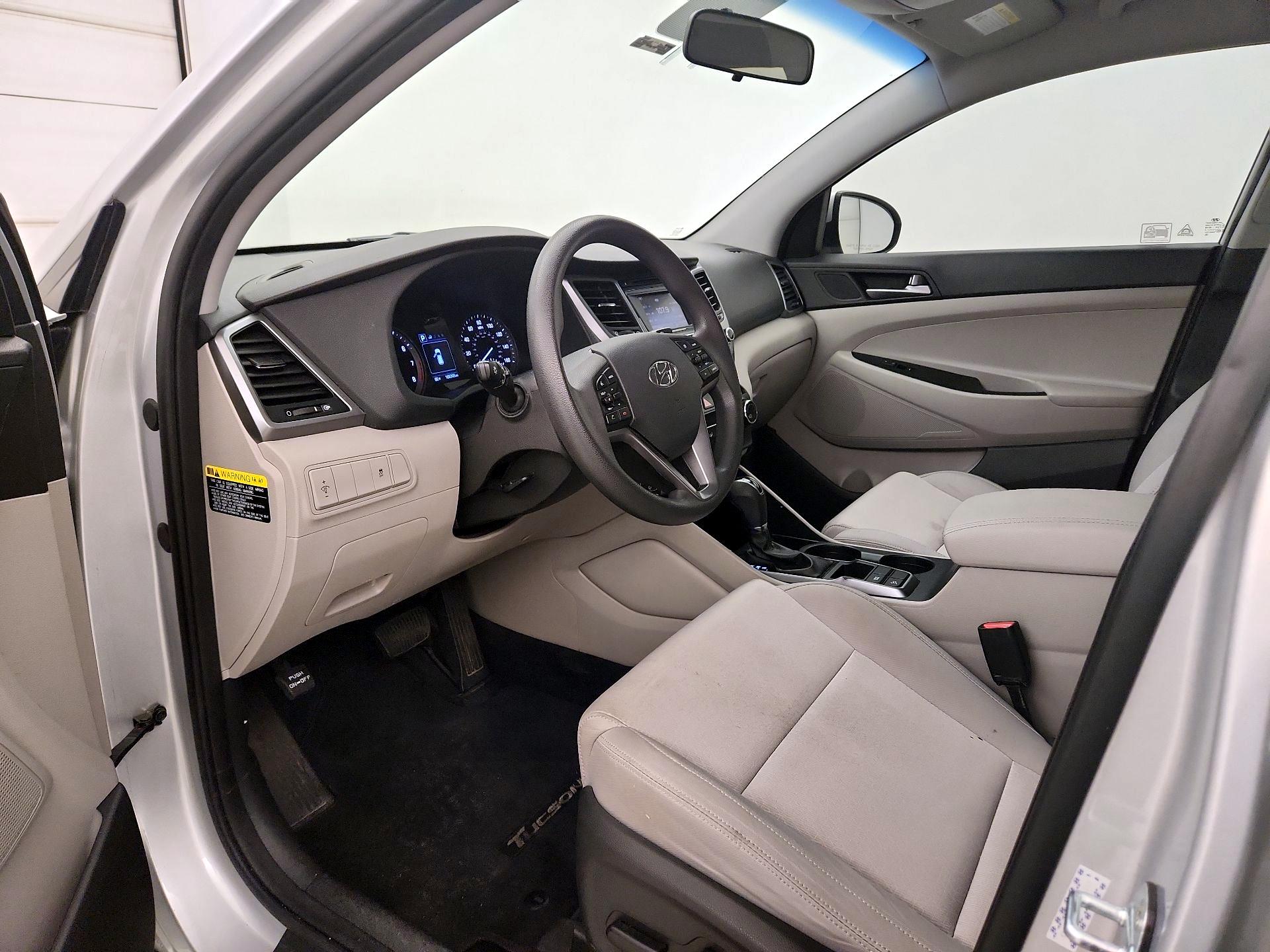 Thumbnail: 2017 Hyundai Tucson - 11