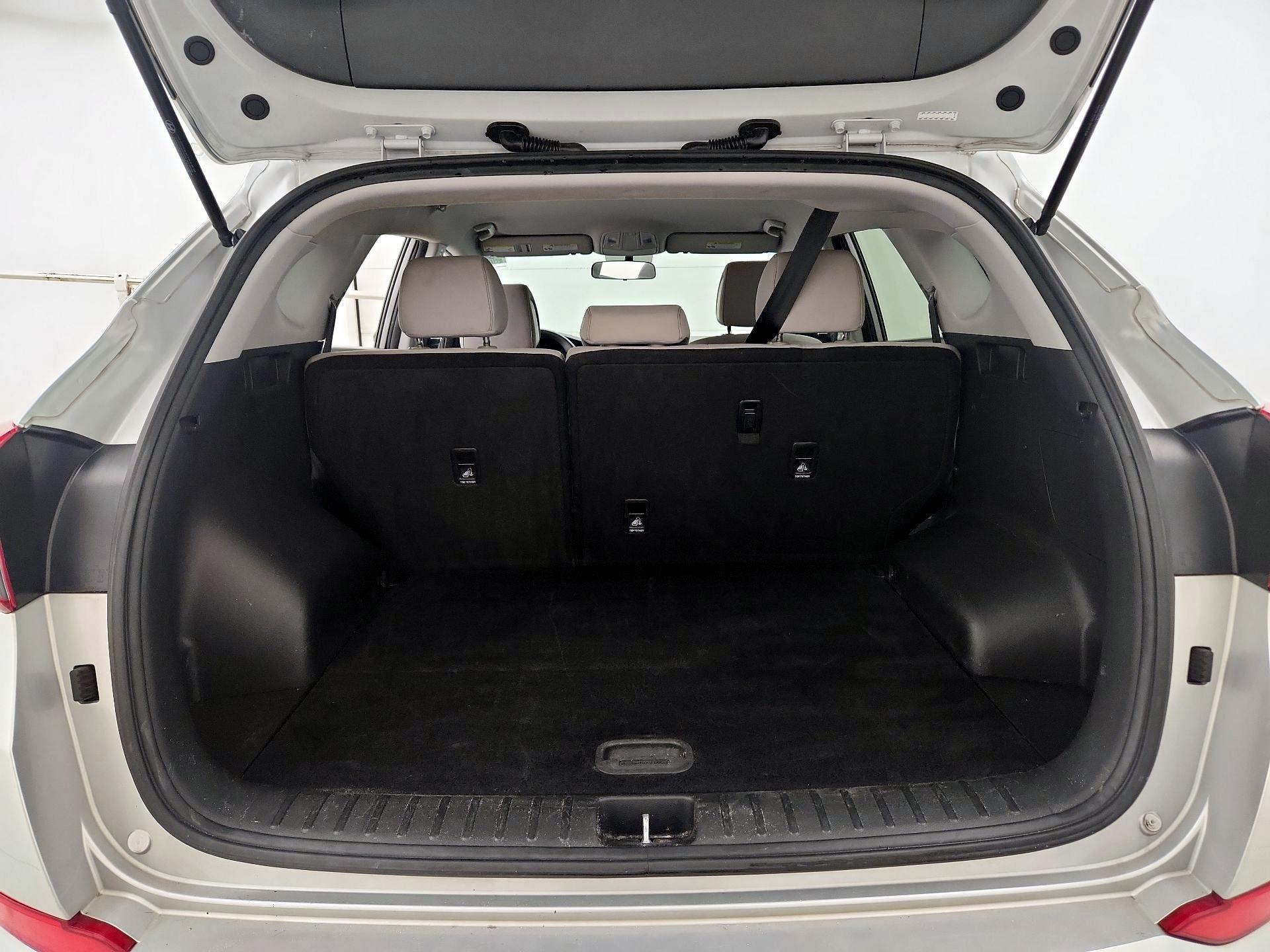 Thumbnail: 2017 Hyundai Tucson - 20