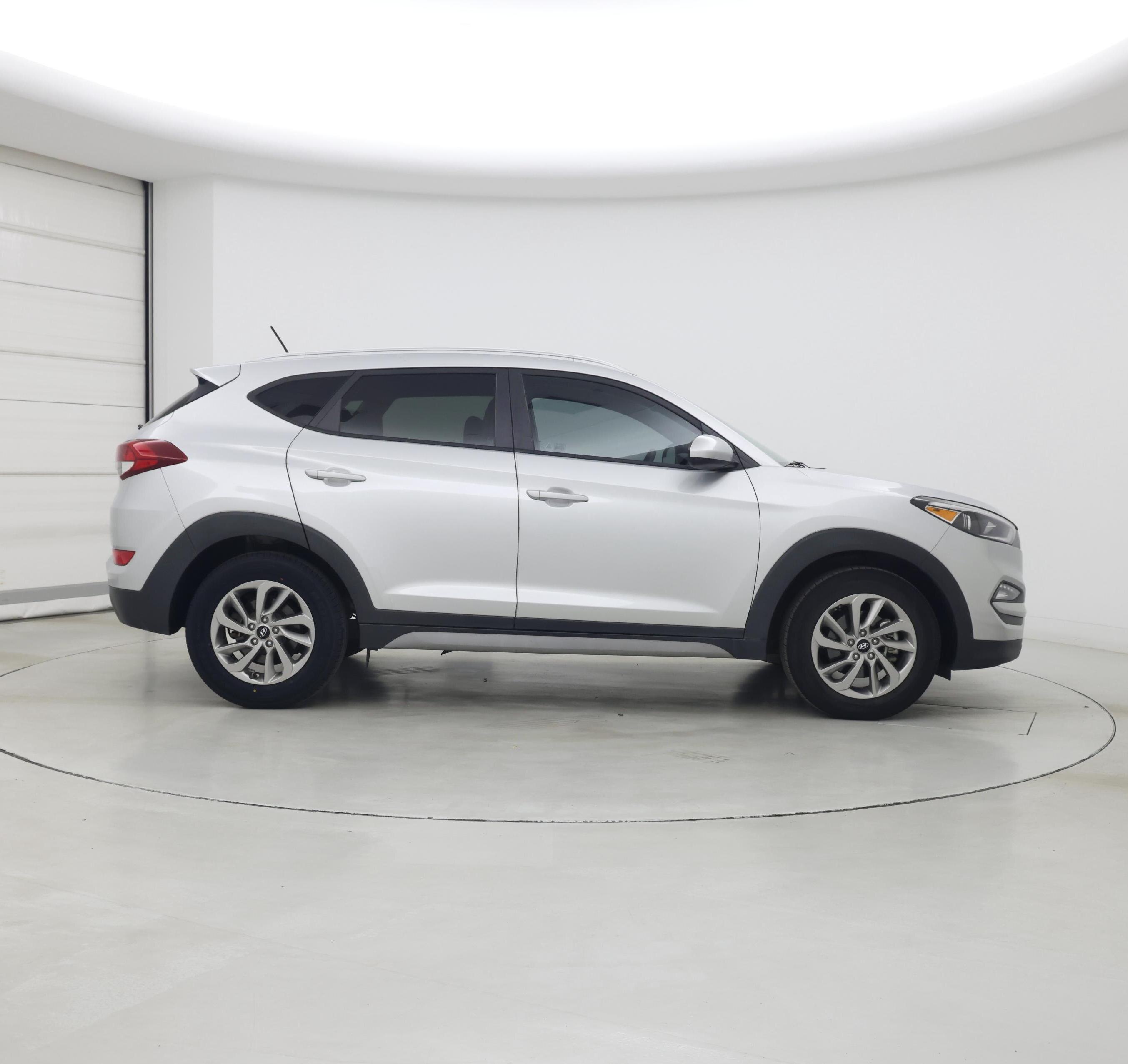 Thumbnail: 2017 Hyundai Tucson - 7