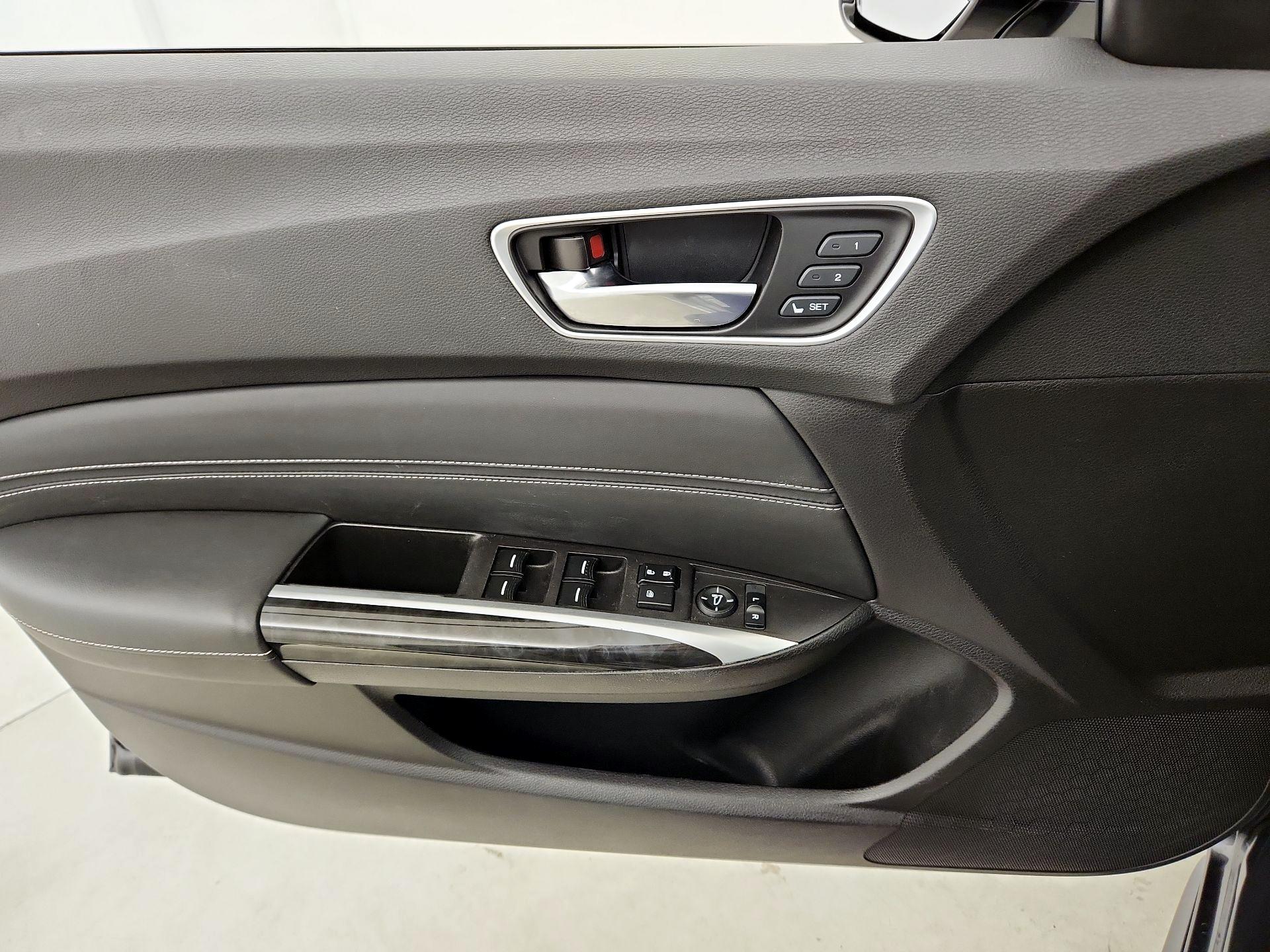 Thumbnail: 2019 Acura TLX - 12