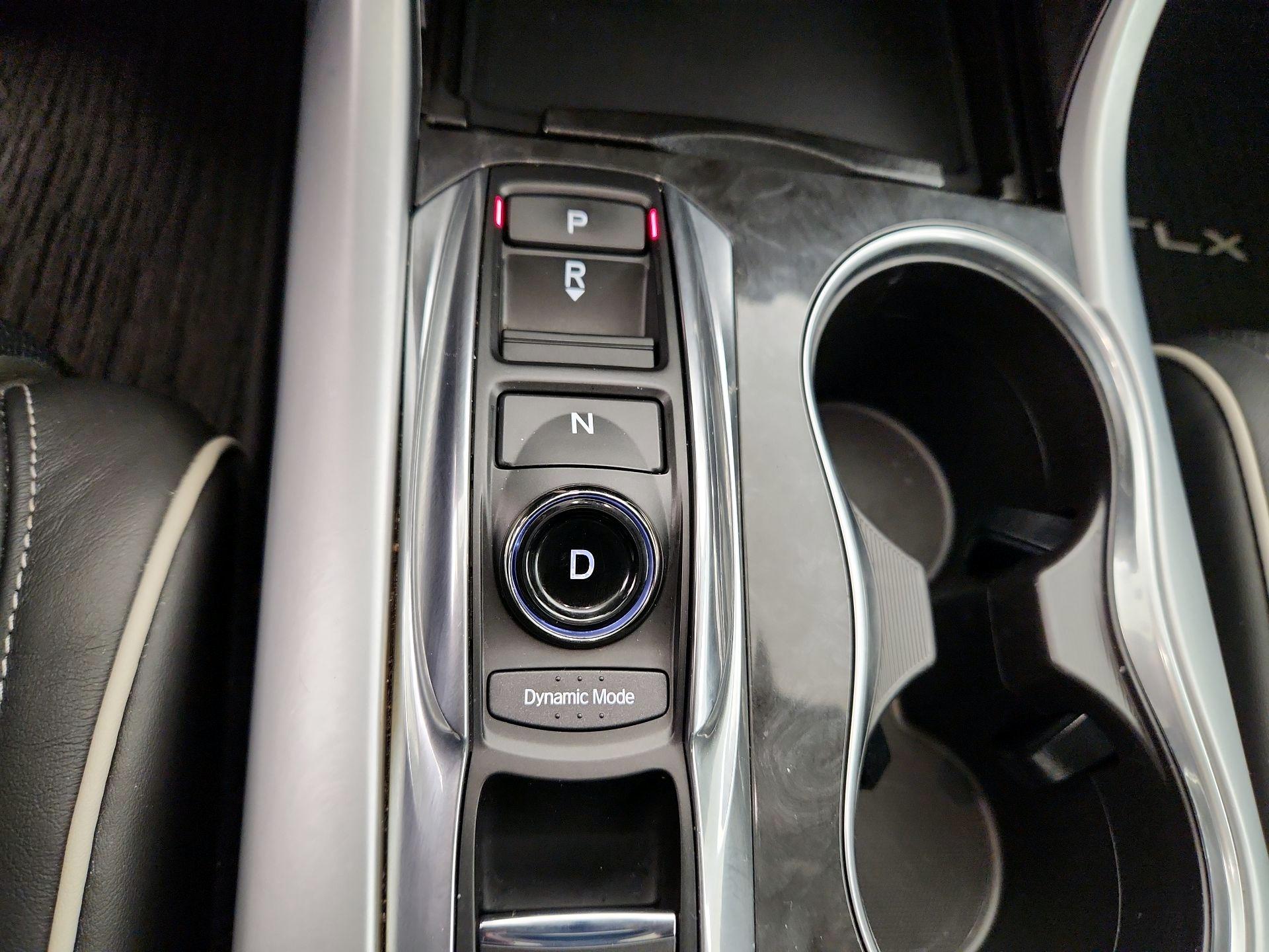 Thumbnail: 2019 Acura TLX - 18