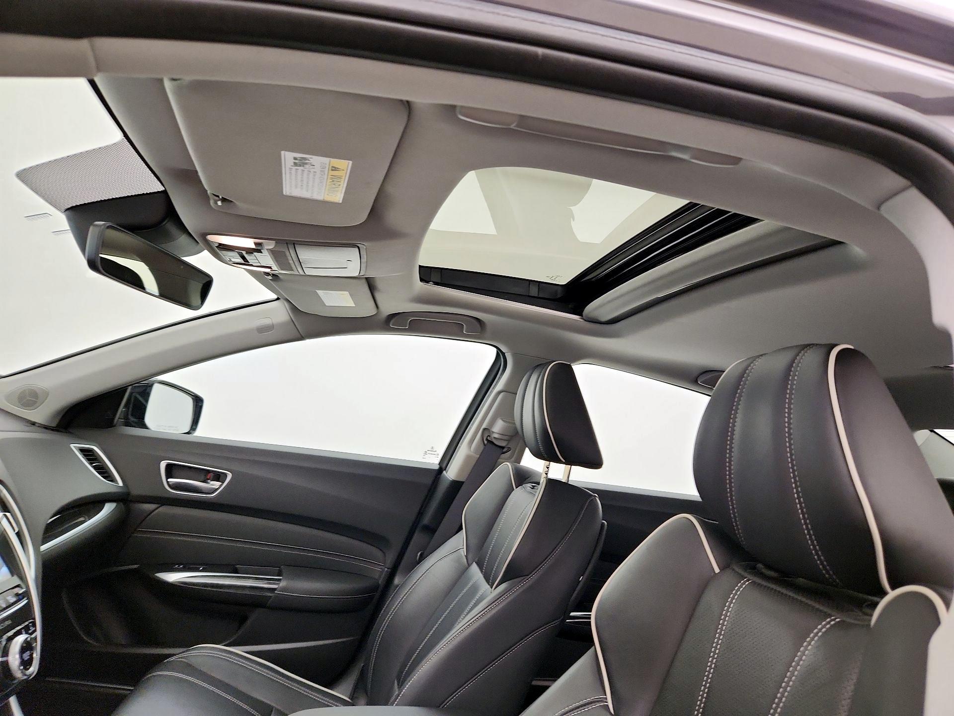 Thumbnail: 2019 Acura TLX - 20