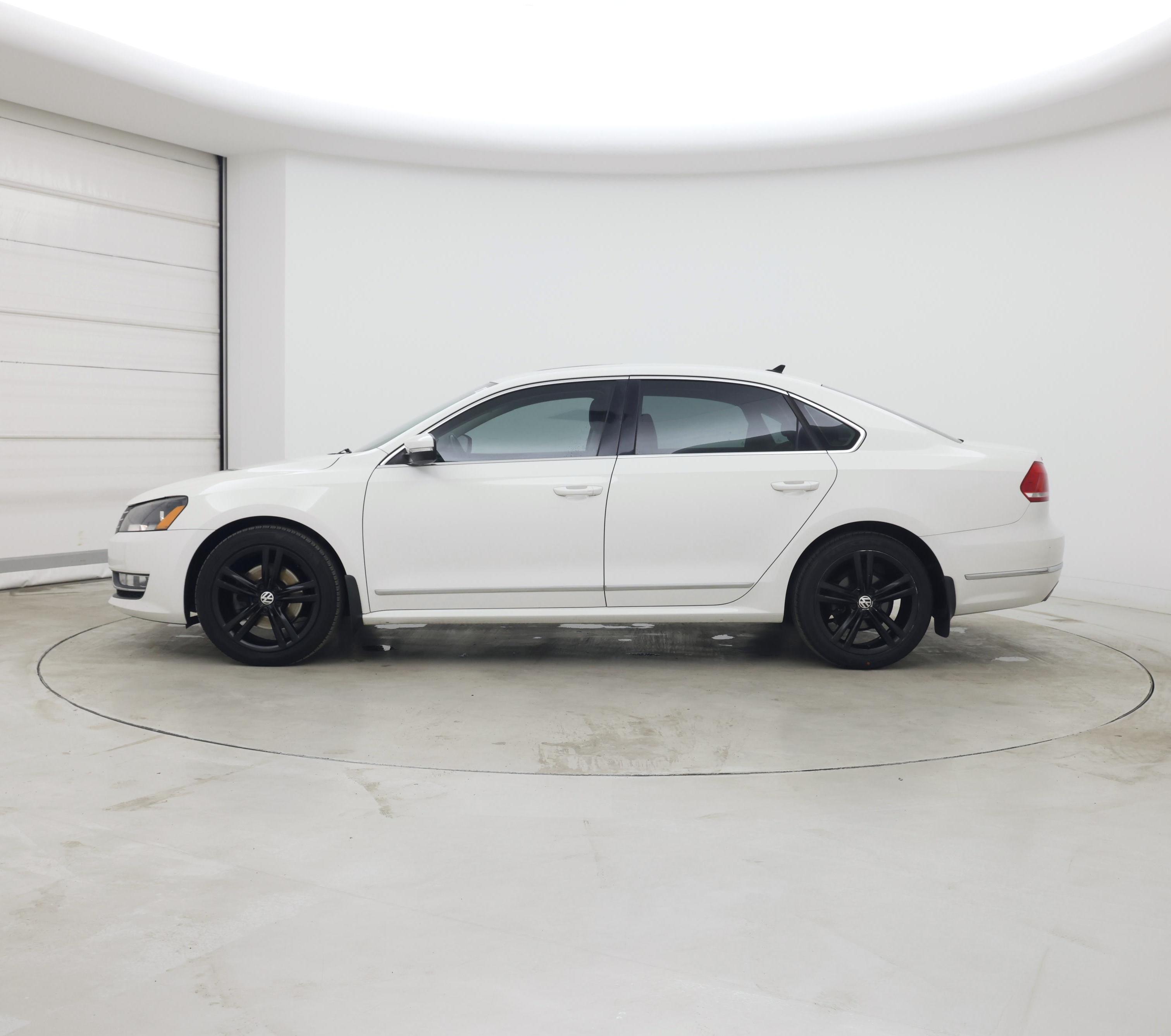 Thumbnail: 2015 Volkswagen Passat - 3