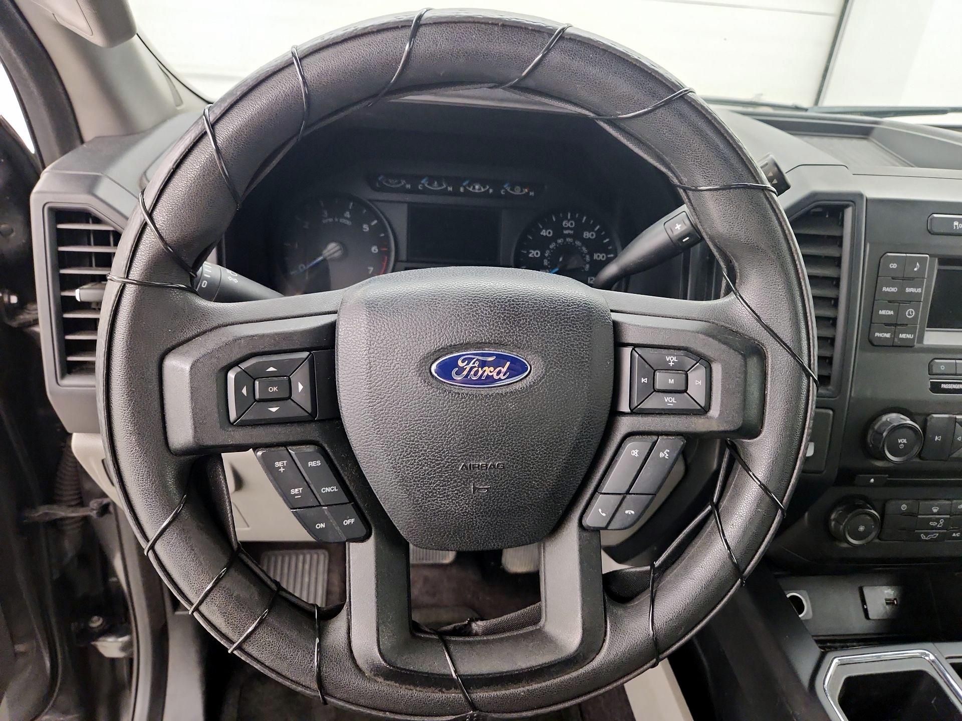 Thumbnail: 2016 Ford F-150 - 10