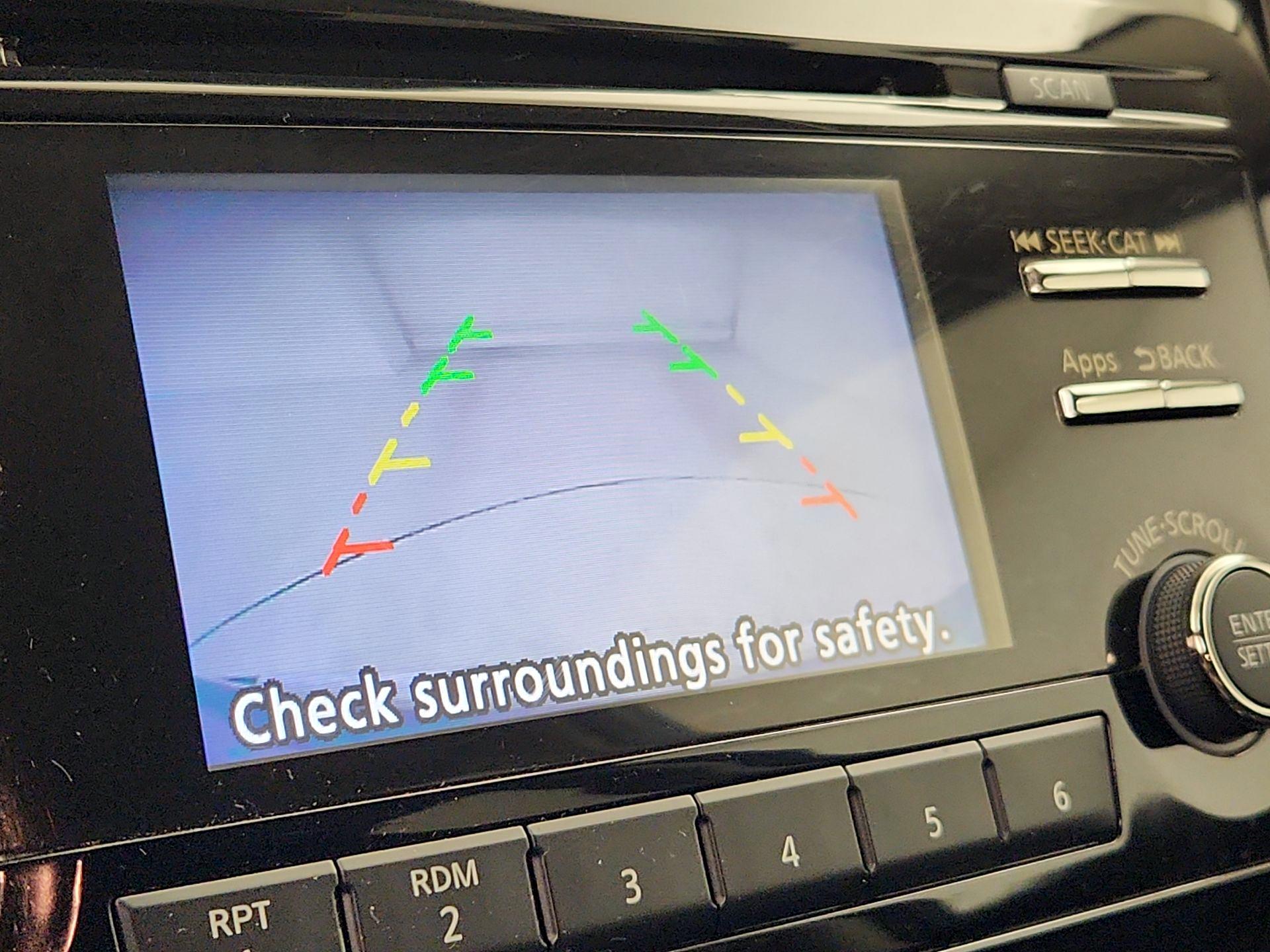 Thumbnail: 2016 Nissan Rogue - 14