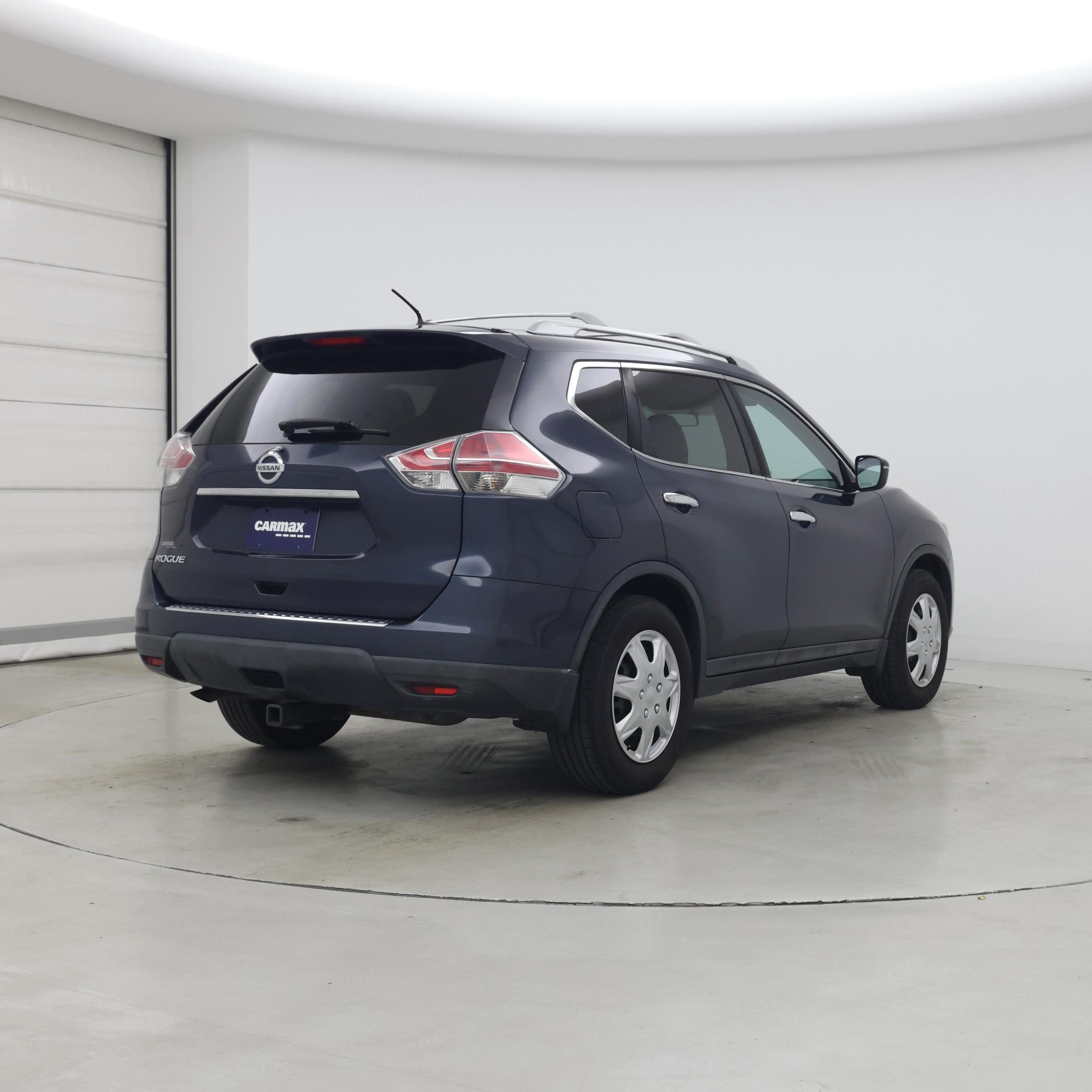 Thumbnail: 2016 Nissan Rogue - 8