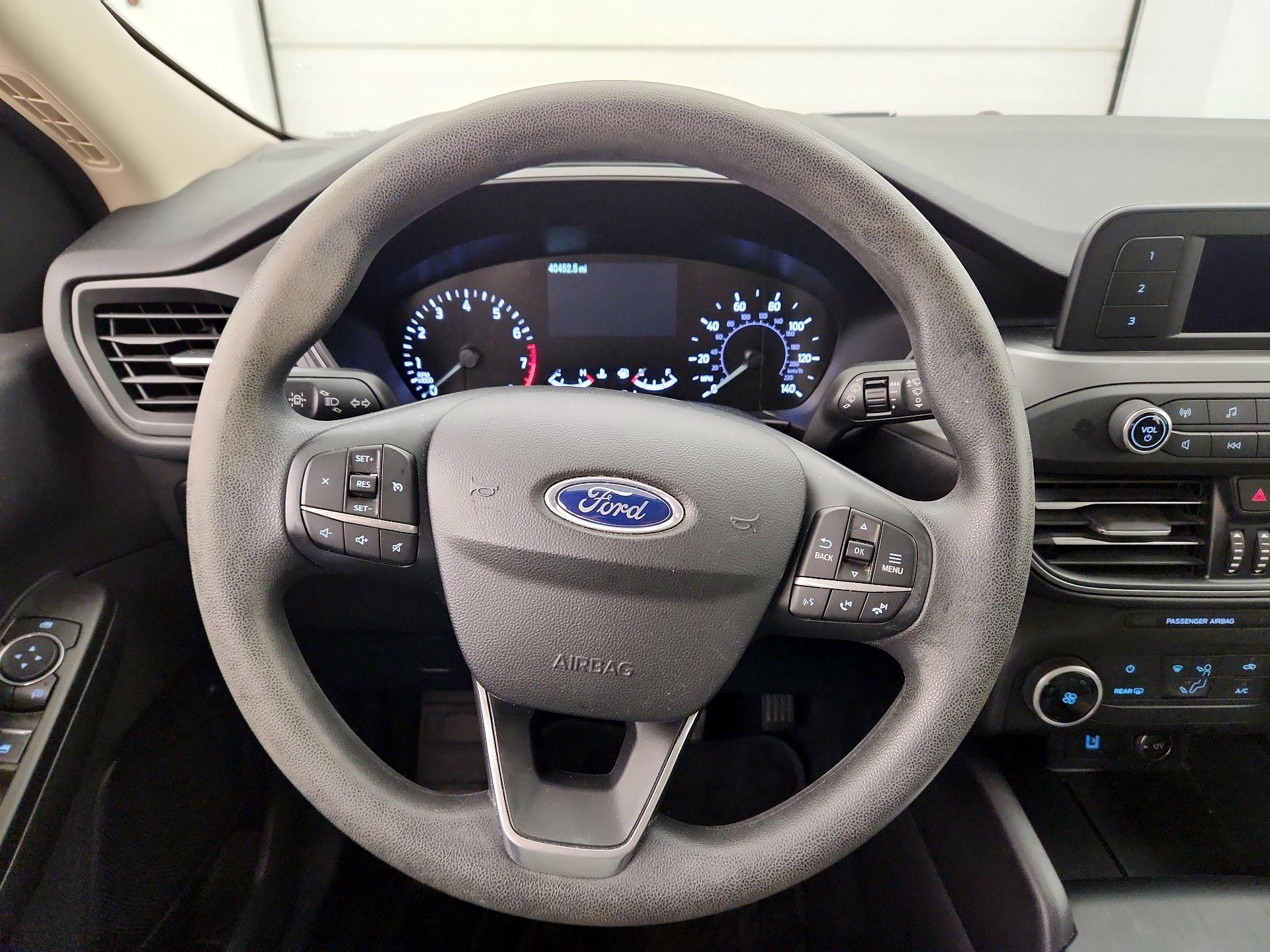 Thumbnail: 2020 Ford Escape - 10