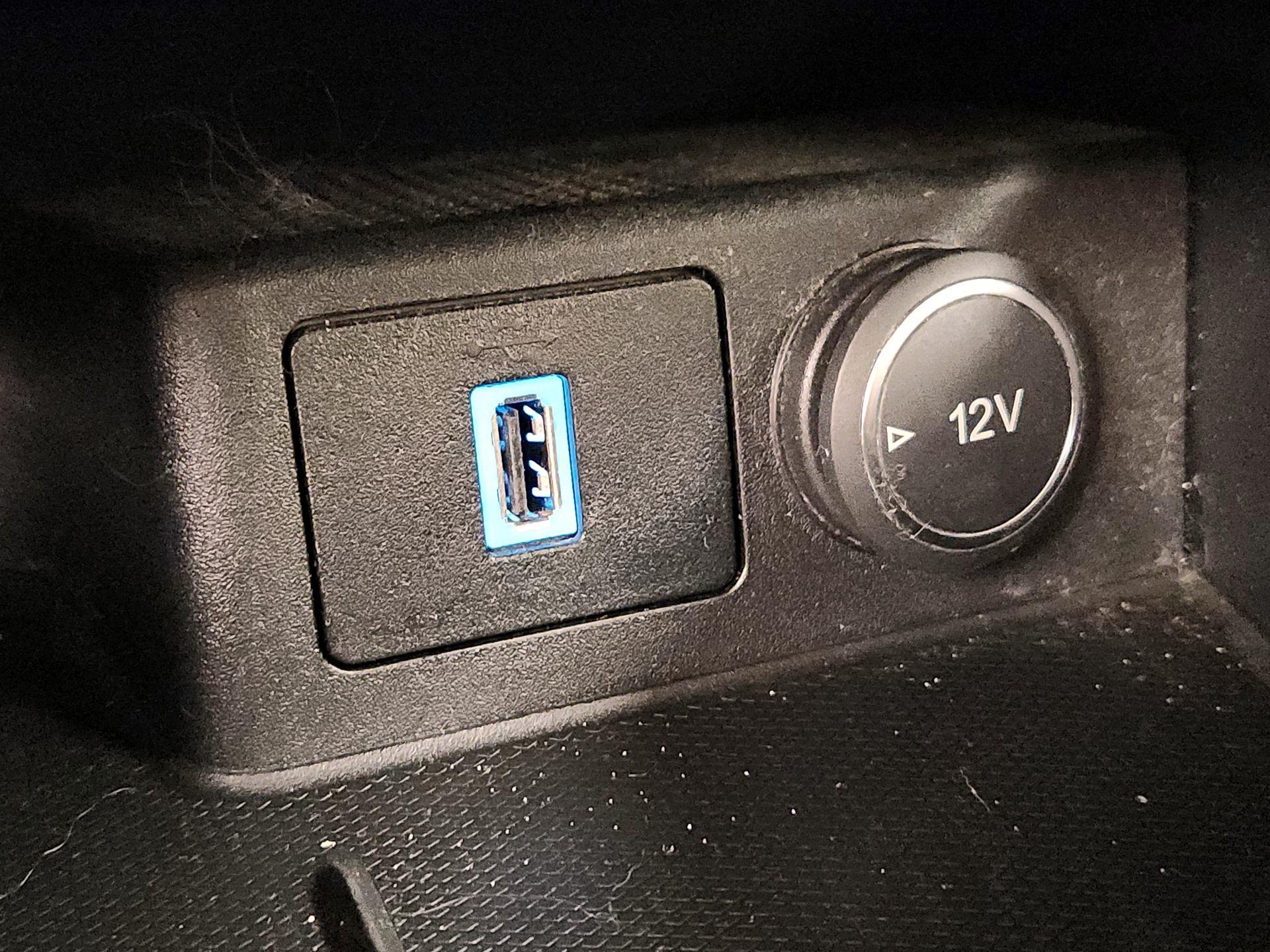 Thumbnail: 2020 Ford Escape - 18