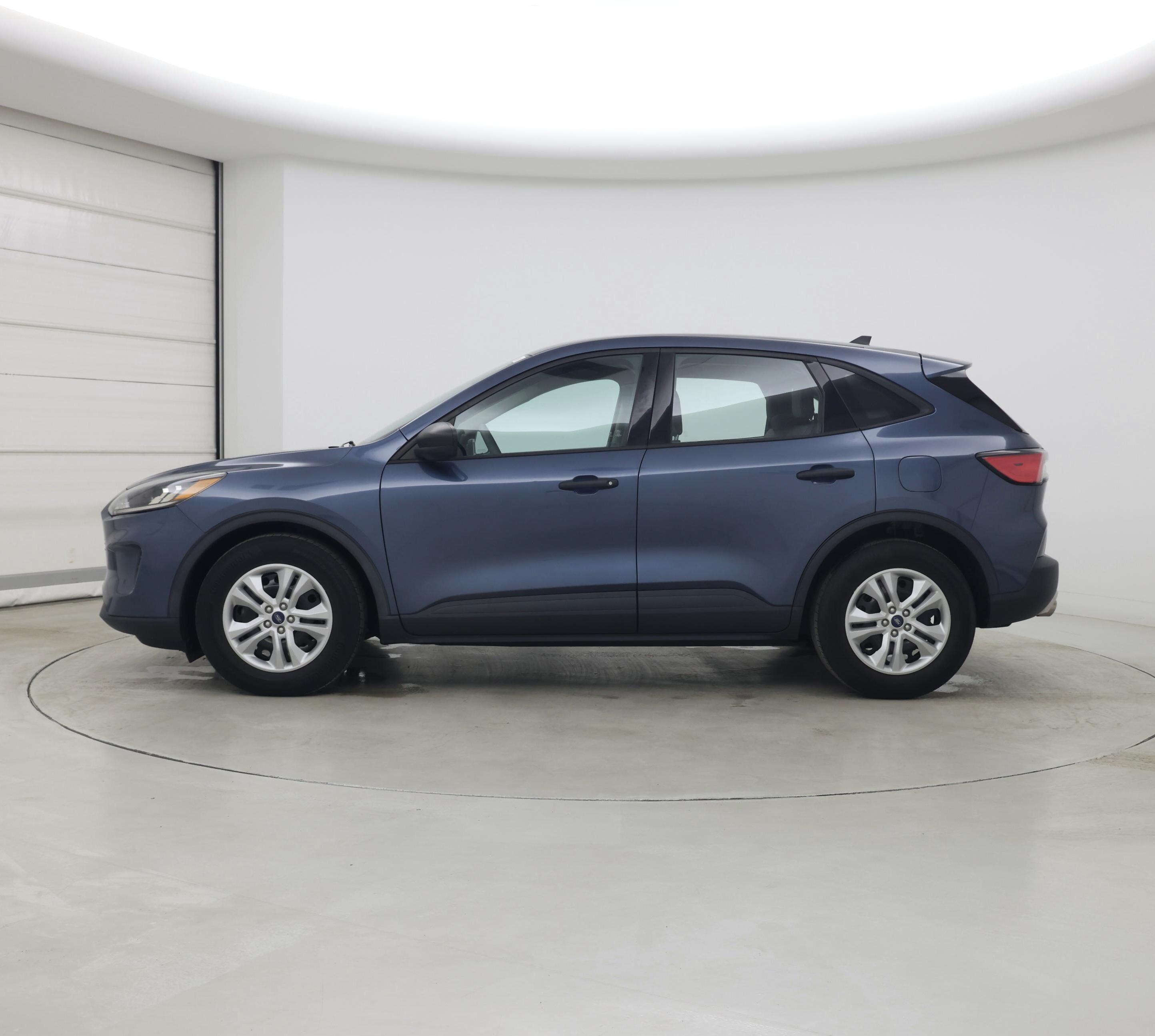 Thumbnail: 2020 Ford Escape - 3