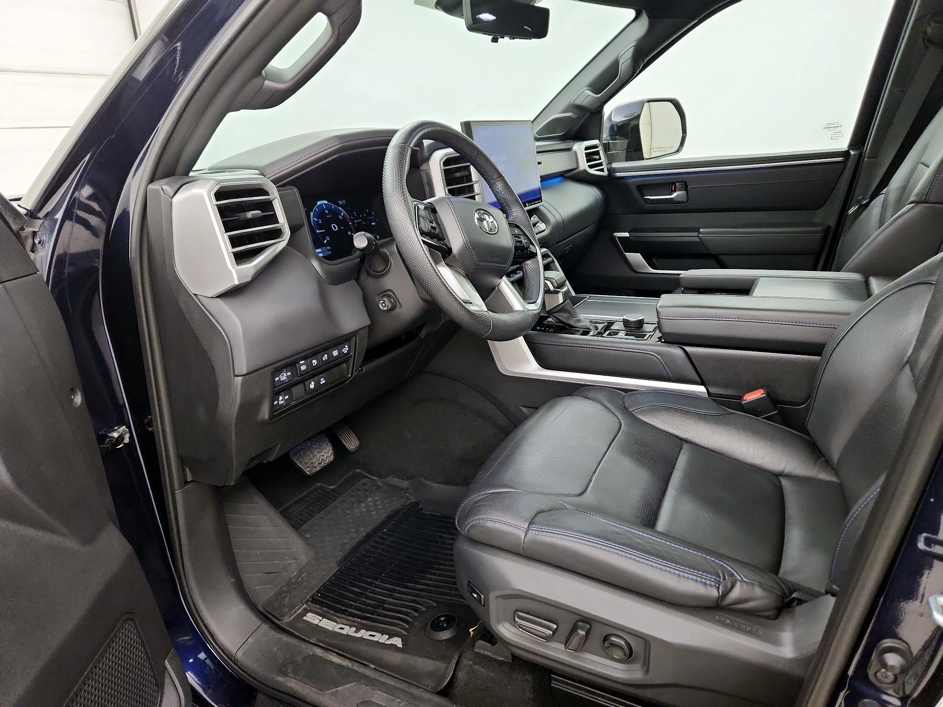 Thumbnail: 2023 Toyota Sequoia - 11