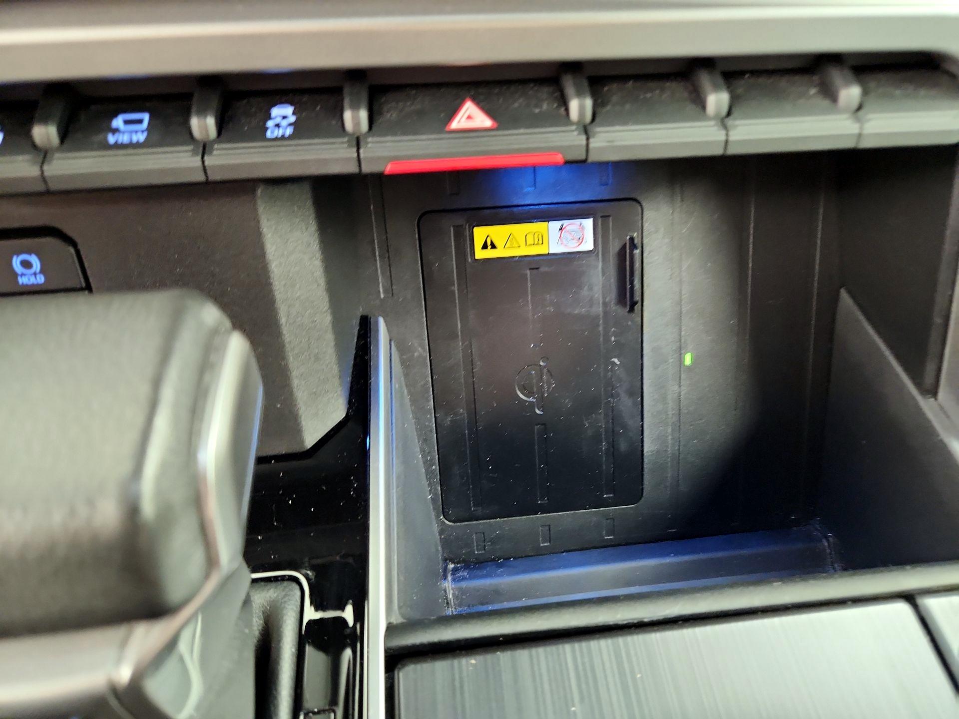 Thumbnail: 2023 Toyota Sequoia - 18