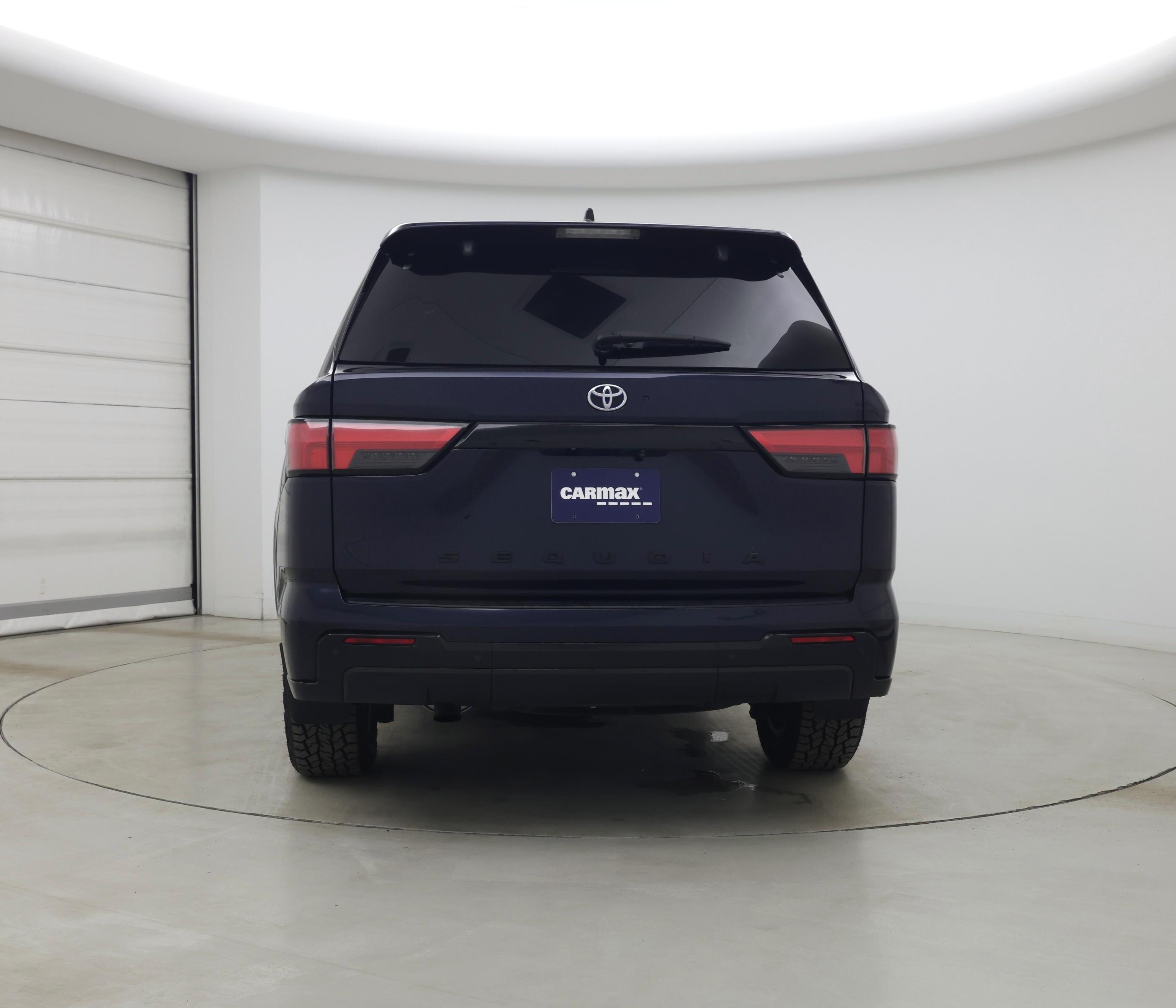 Thumbnail: 2023 Toyota Sequoia - 6