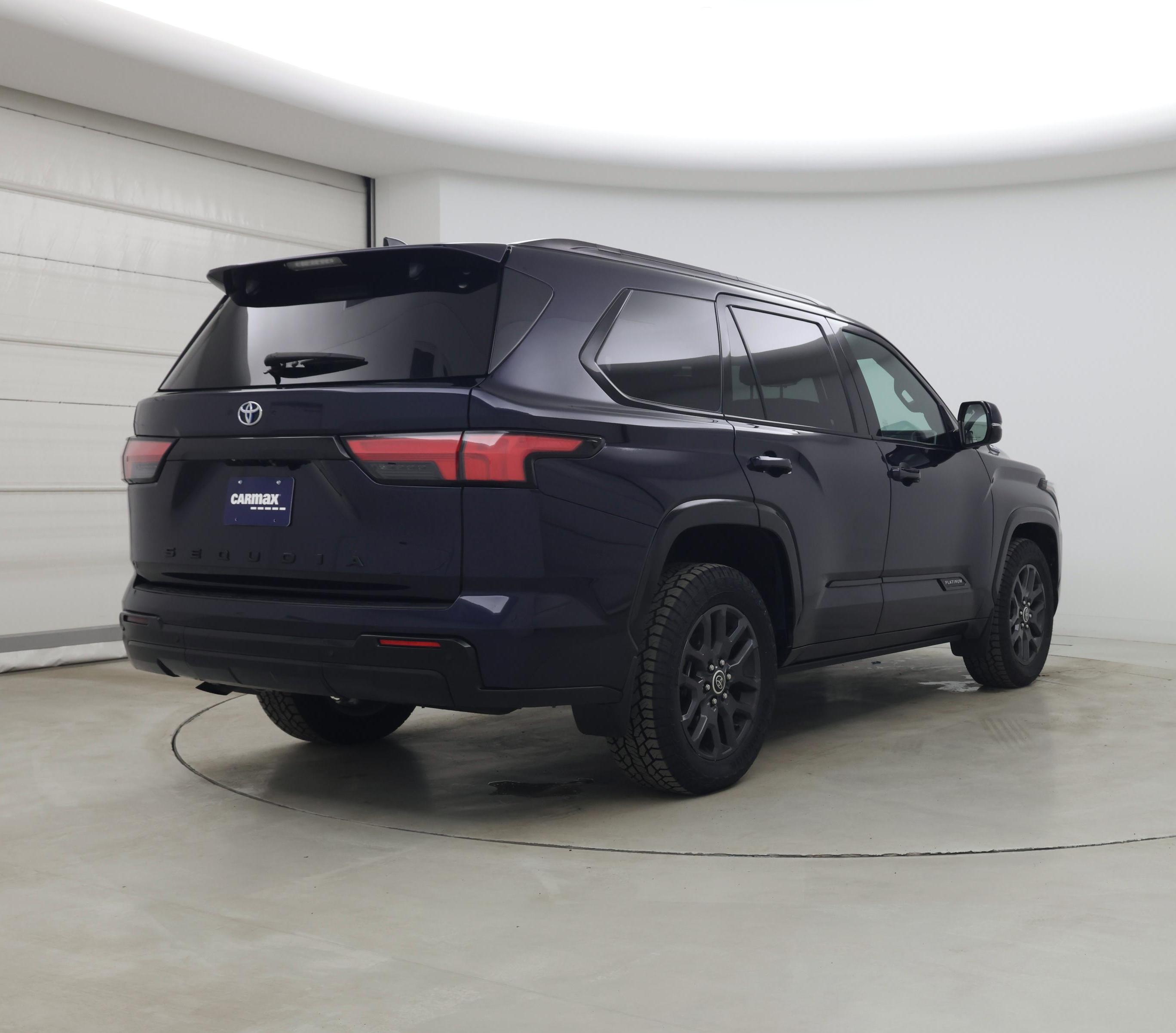 Thumbnail: 2023 Toyota Sequoia - 8