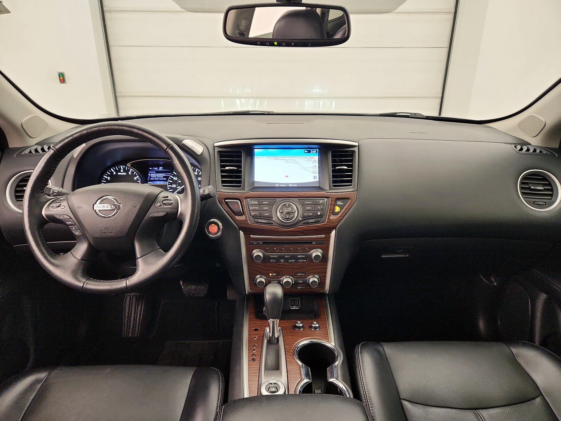 Thumbnail: 2020 Nissan Pathfinder - 9