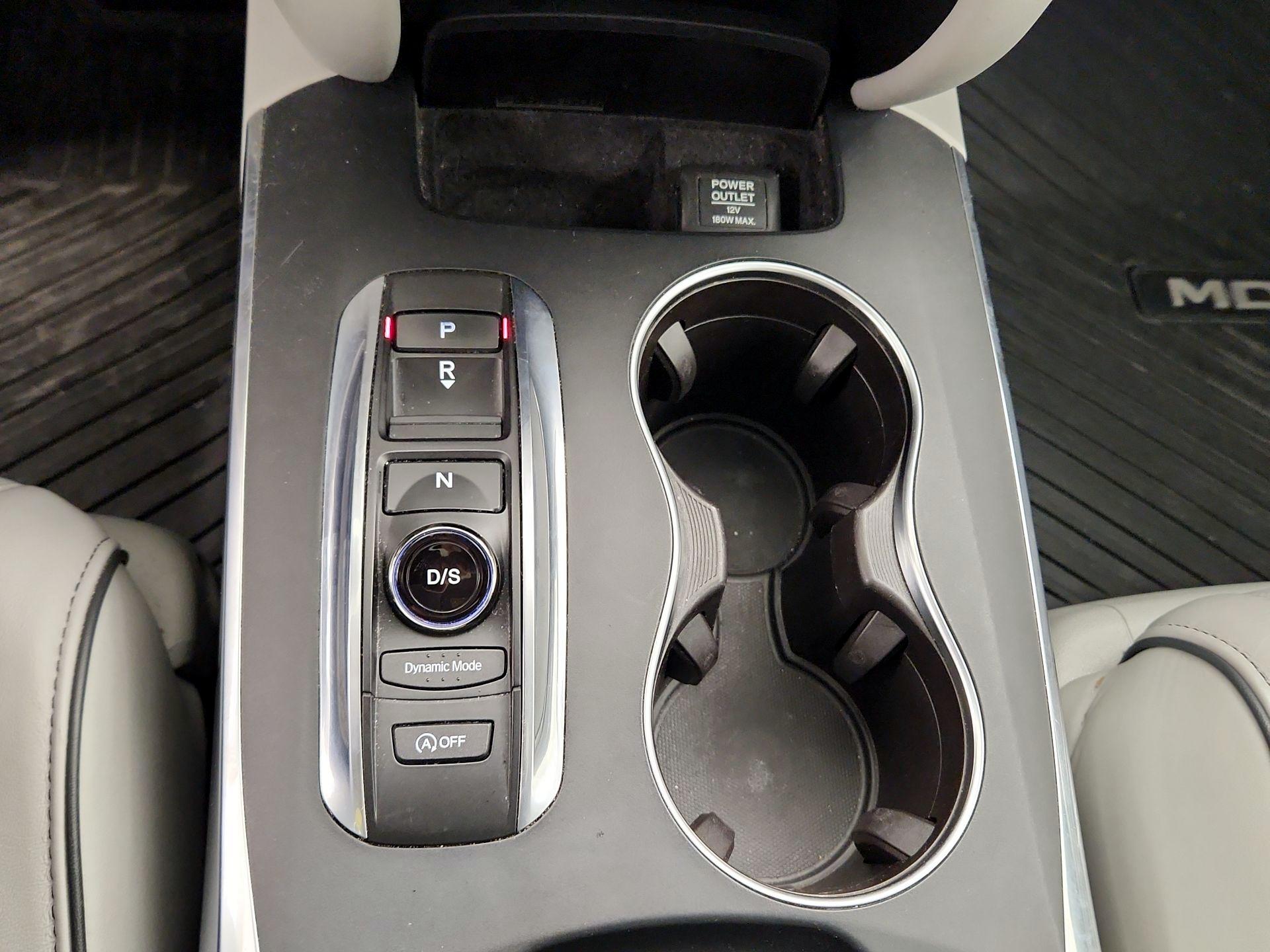 Thumbnail: 2017 Acura MDX - 18