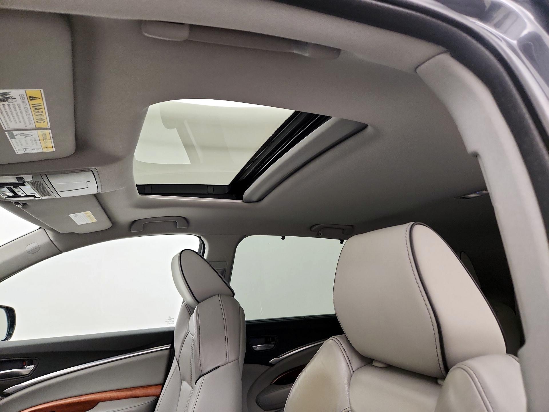 Thumbnail: 2017 Acura MDX - 20