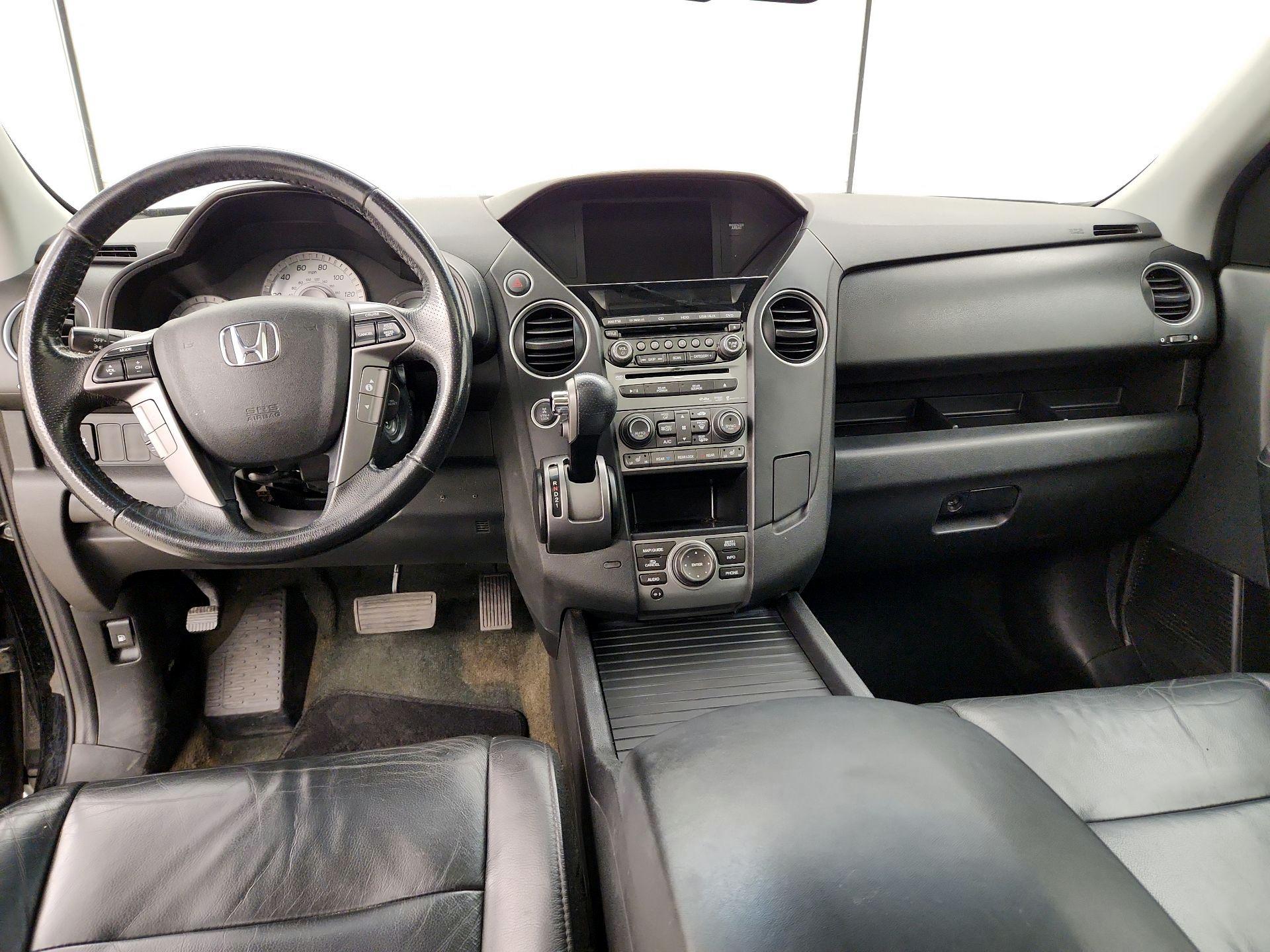 Thumbnail: 2015 Honda Pilot - 9