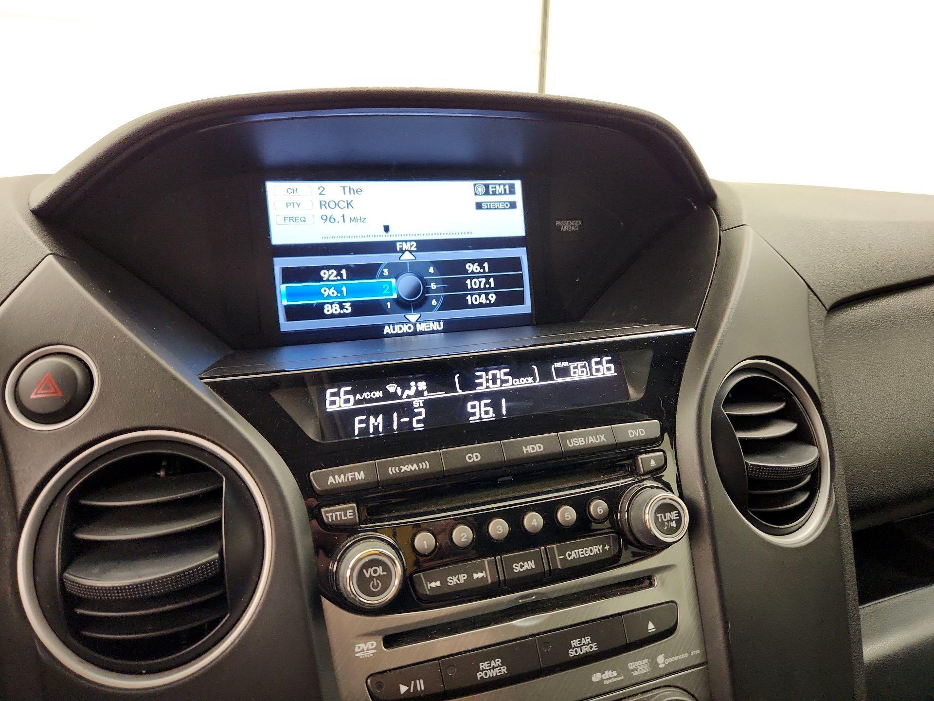 Thumbnail: 2015 Honda Pilot - 16