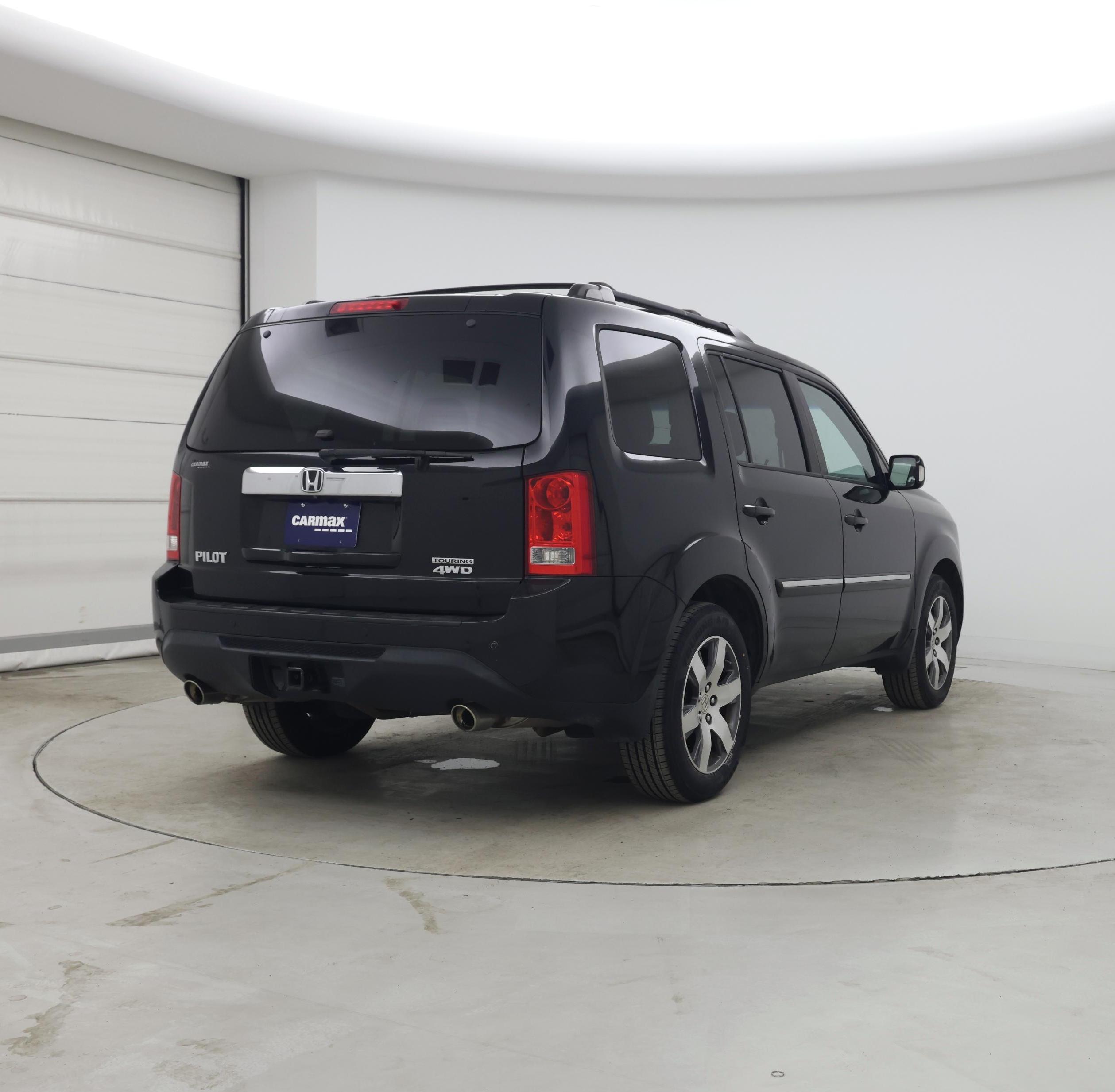 Thumbnail: 2015 Honda Pilot - 8