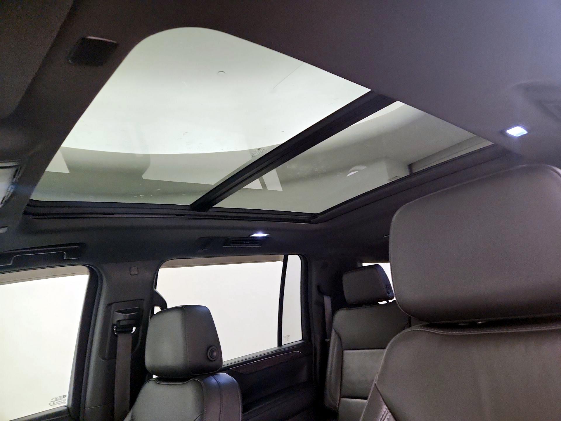 Thumbnail: 2021 Chevrolet Suburban - 19