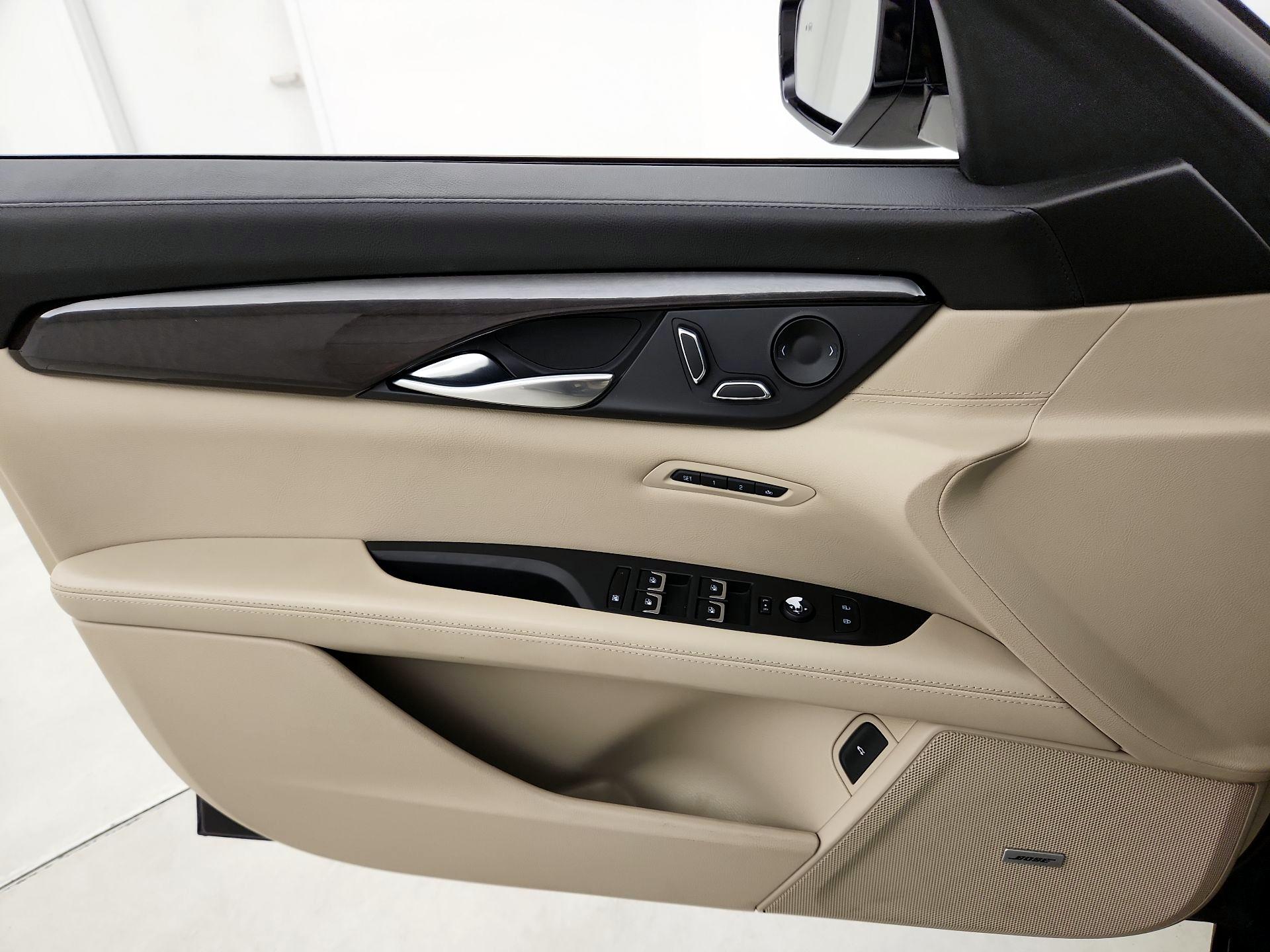 Thumbnail: 2018 Cadillac CT6 - 12