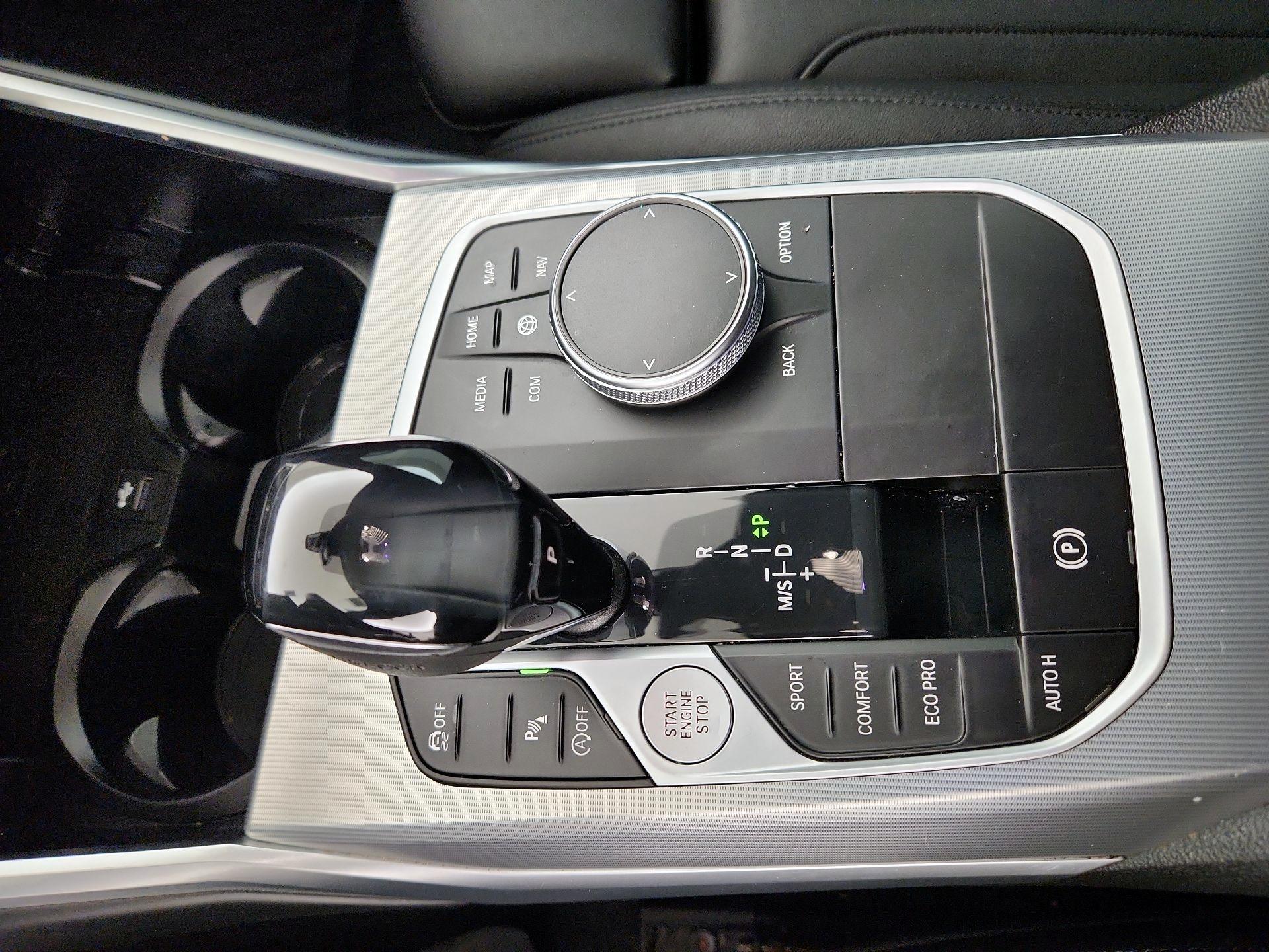 Thumbnail: 2021 BMW 3 Series - 18