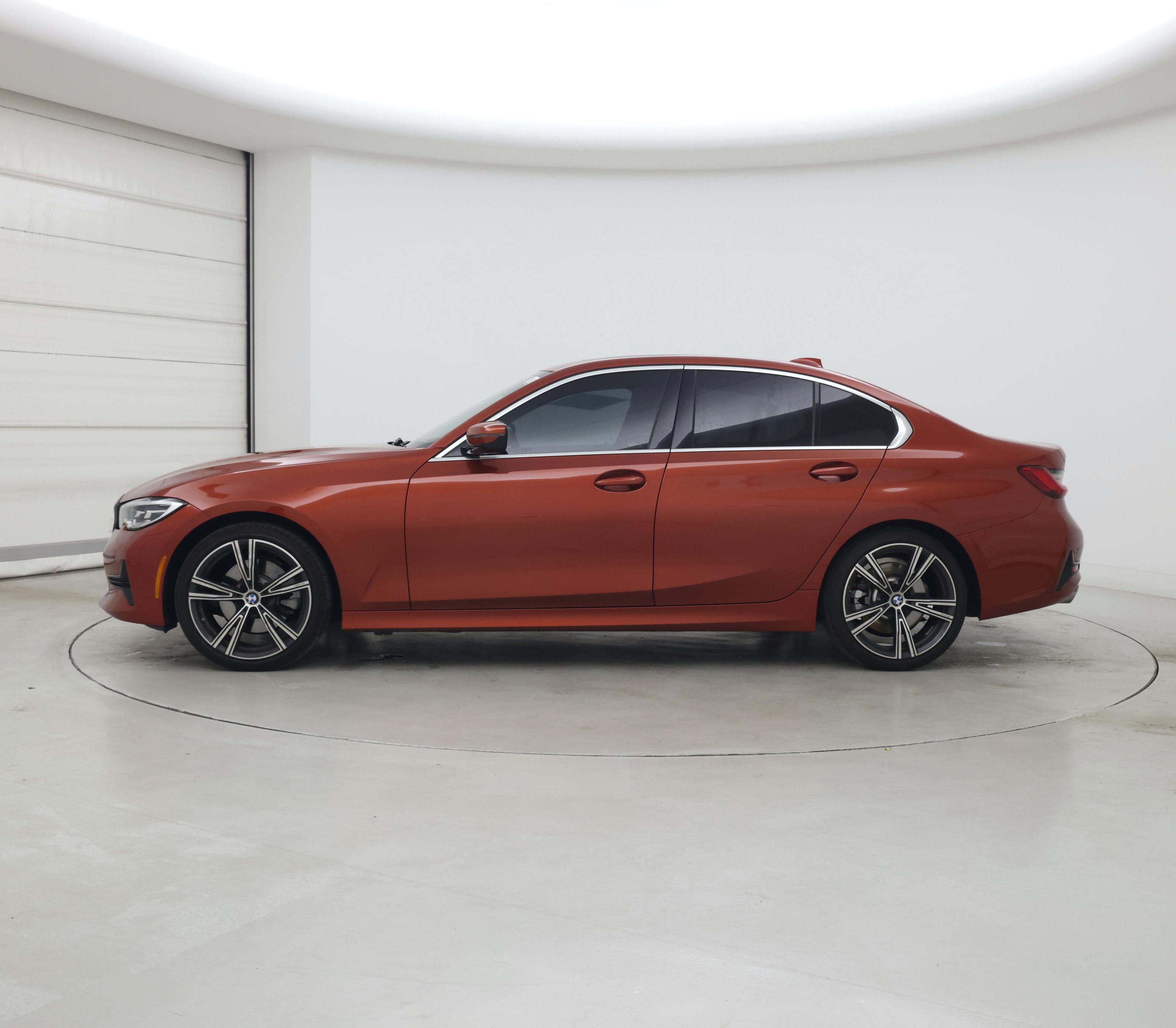 Thumbnail: 2021 BMW 3 Series - 3