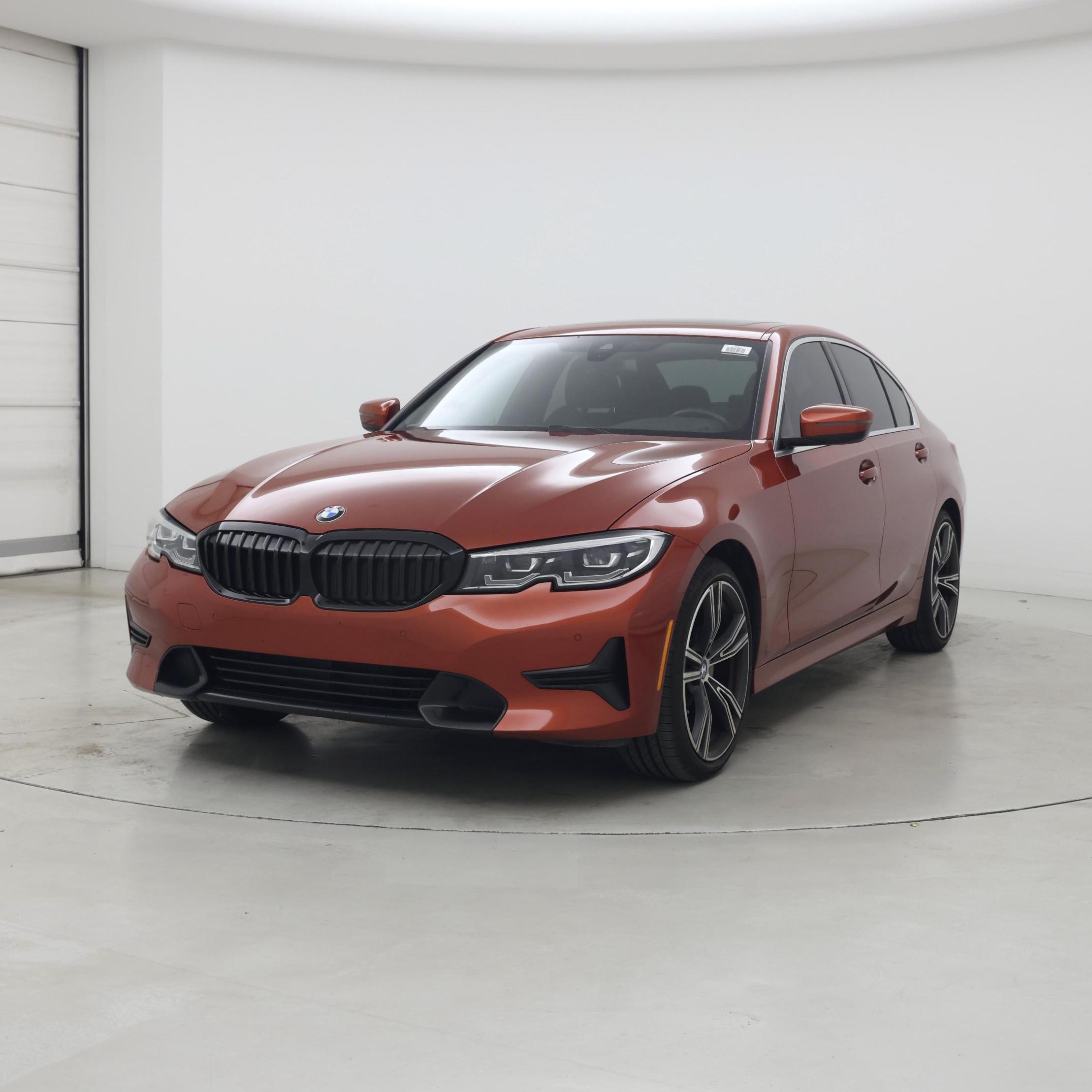 Thumbnail: 2021 BMW 3 Series - 4