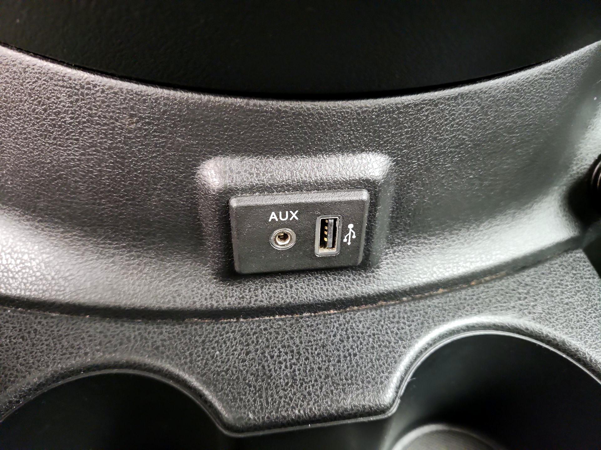 Thumbnail: 2019 Nissan Versa - 18