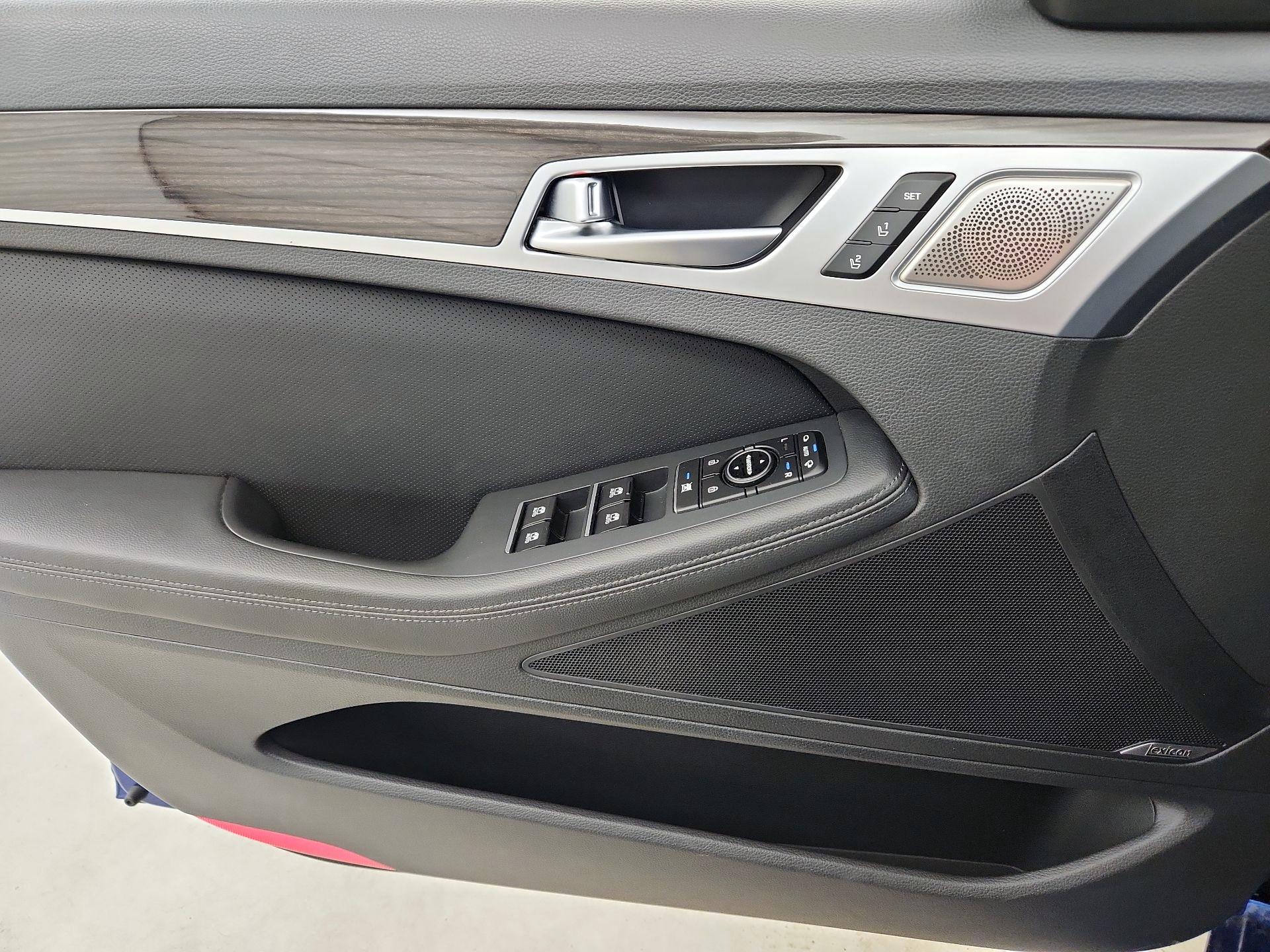 Thumbnail: 2020 Genesis G80 - 12