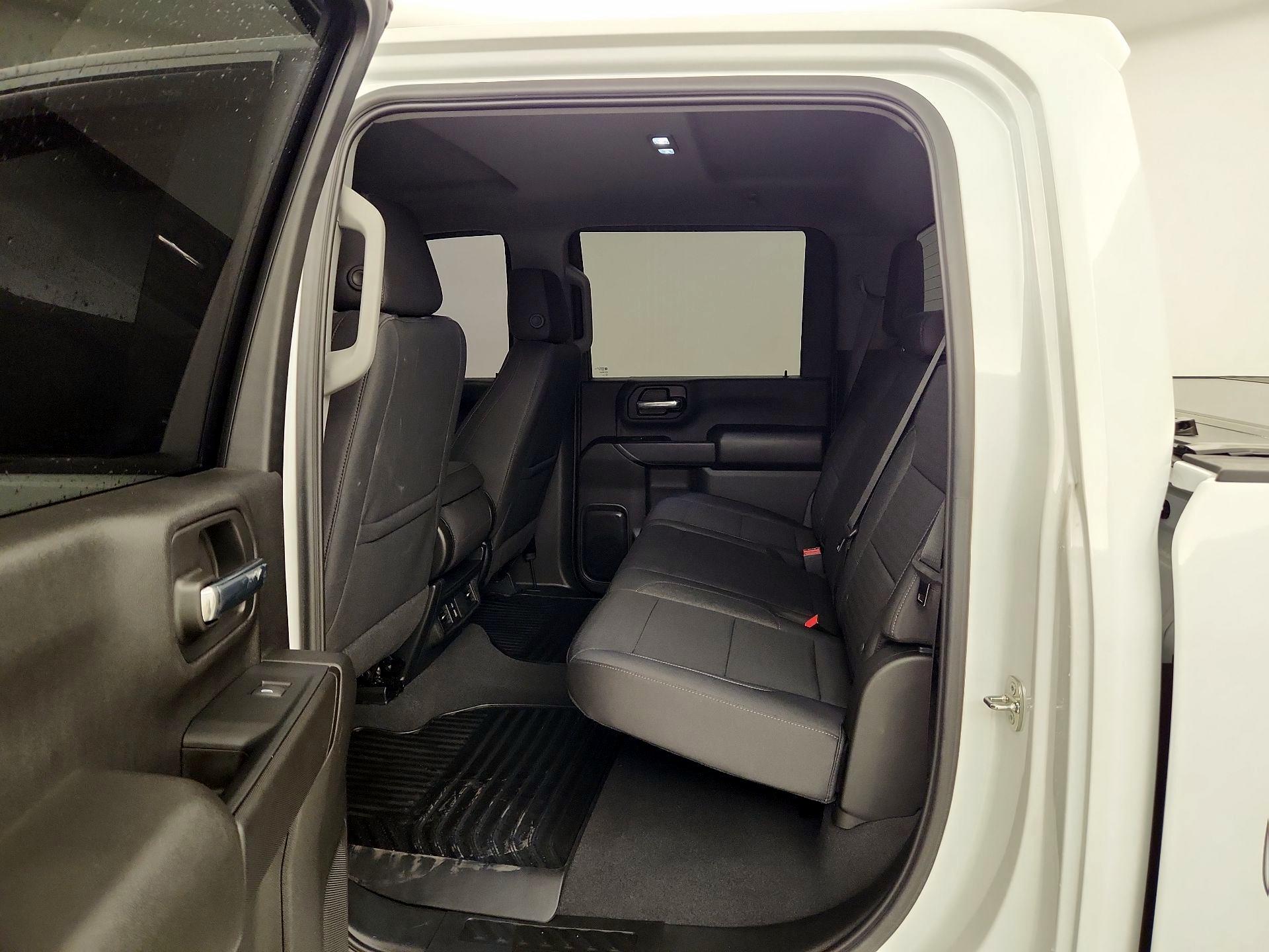 Thumbnail: 2024 Chevrolet Silverado 2500 - 19