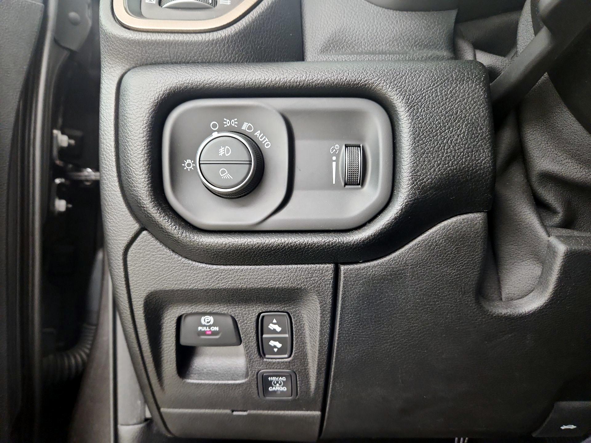 Thumbnail: 2021 RAM 1500 - 13