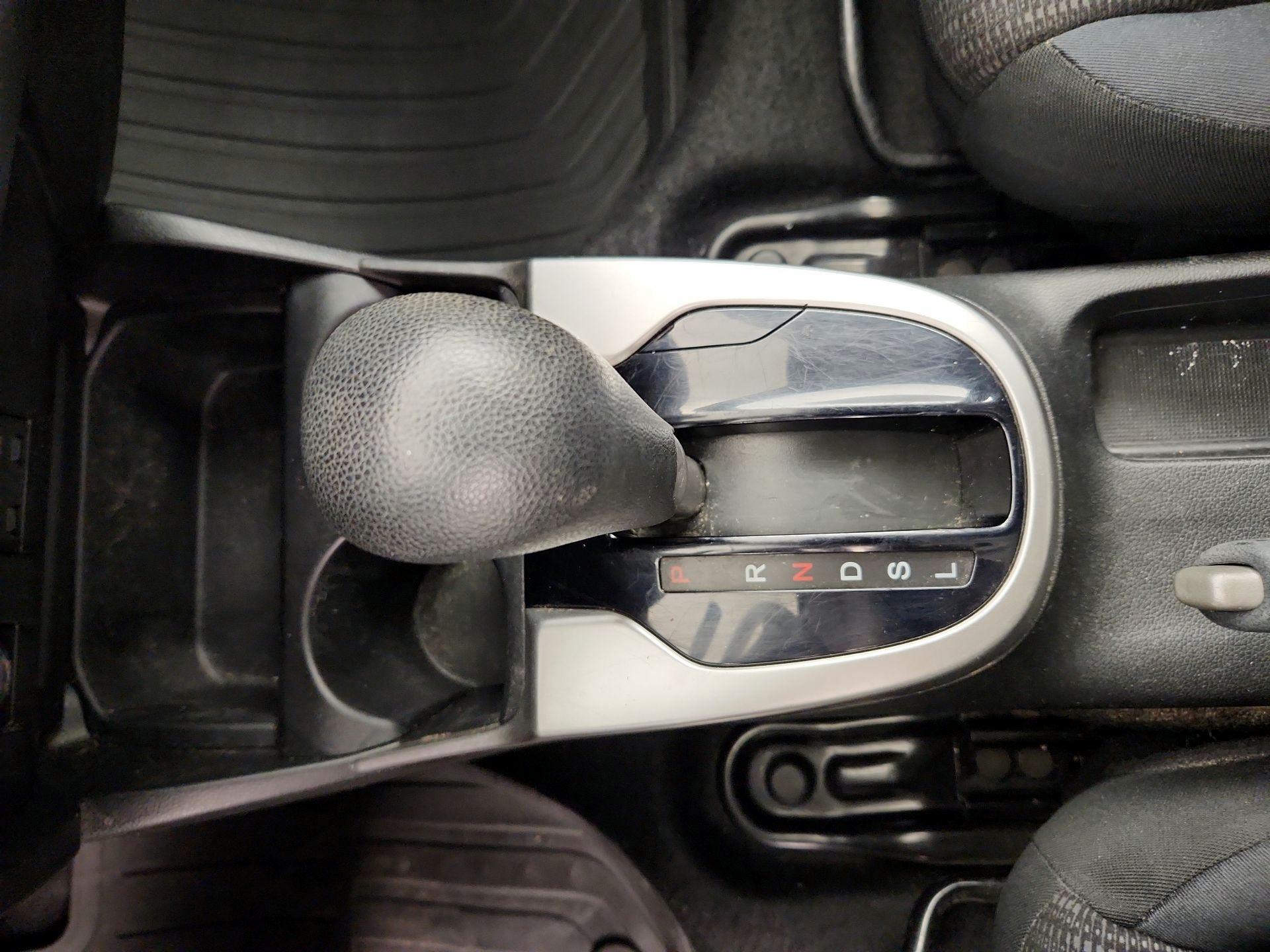 Thumbnail: 2015 Honda Fit - 17