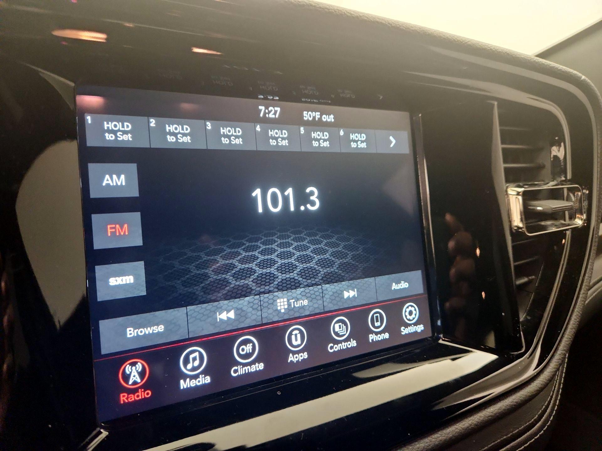 Thumbnail: 2021 Dodge Durango - 15