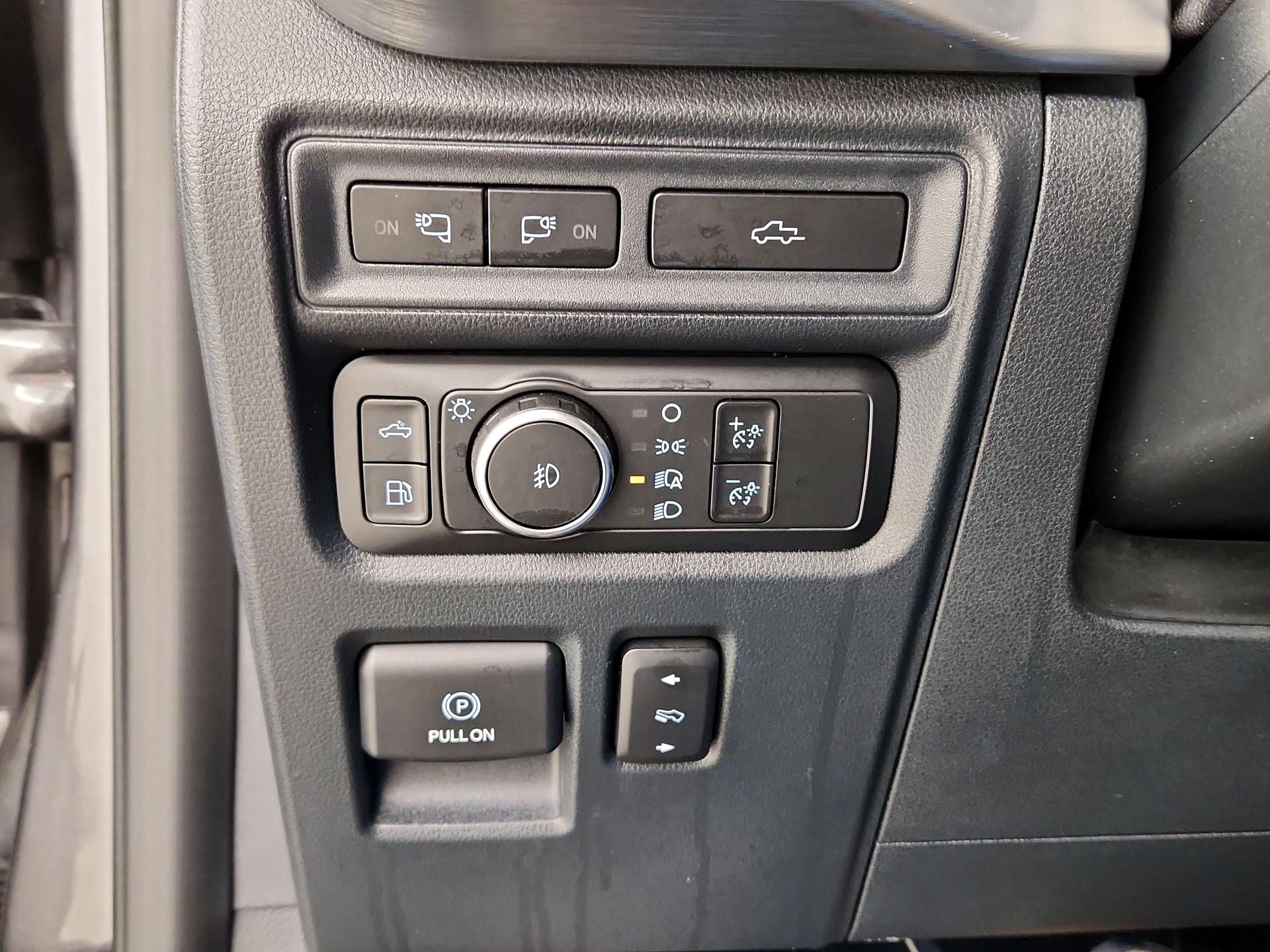 Thumbnail: 2022 Ford F-150 - 13