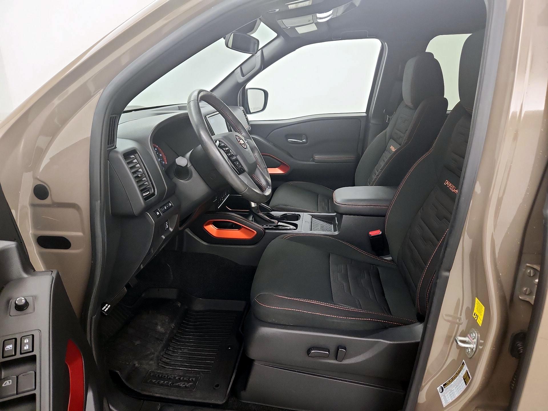 Thumbnail: 2024 Nissan Frontier - 11