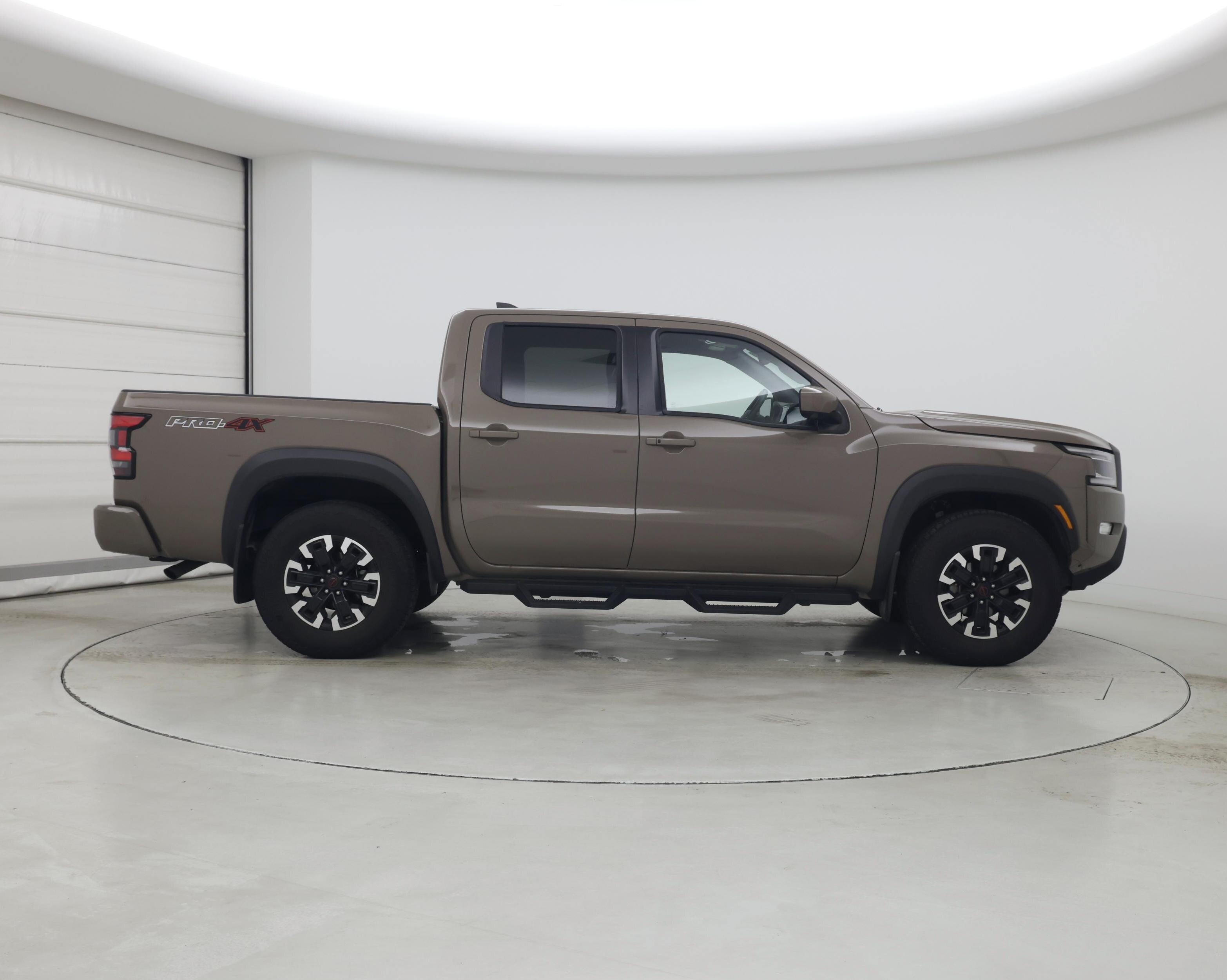 Thumbnail: 2024 Nissan Frontier - 7