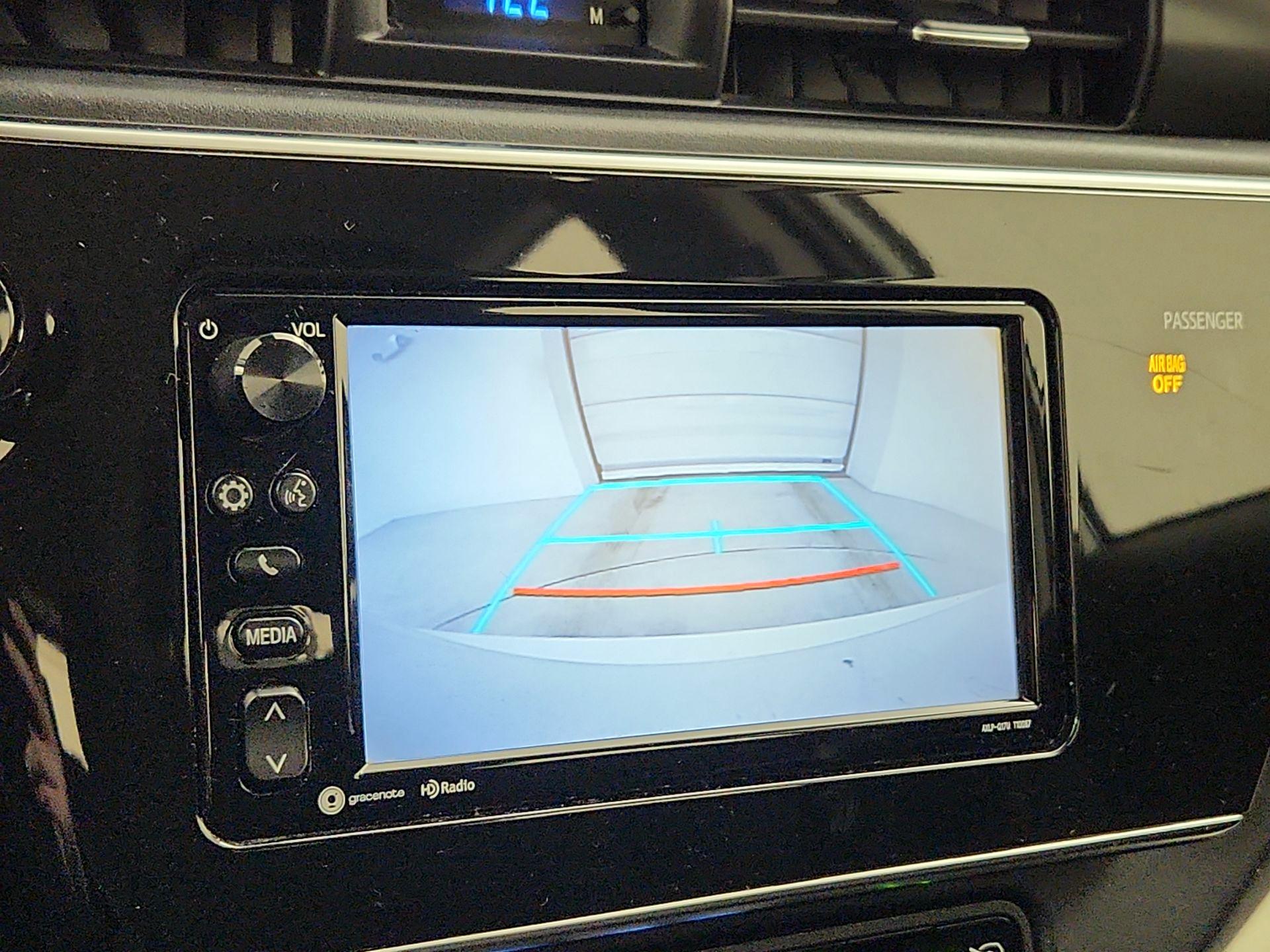 Thumbnail: 2017 Toyota Corolla iM - 14