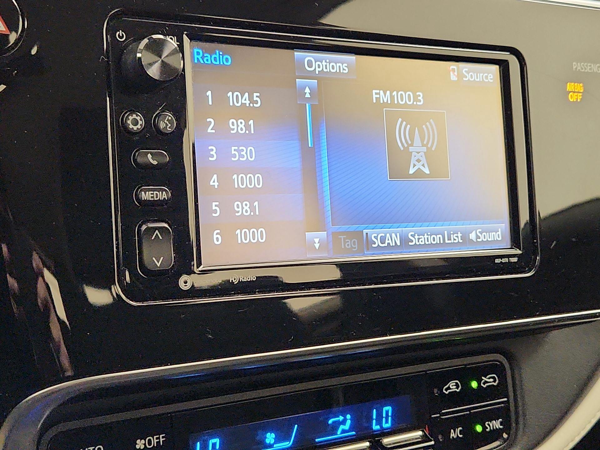 Thumbnail: 2017 Toyota Corolla iM - 15