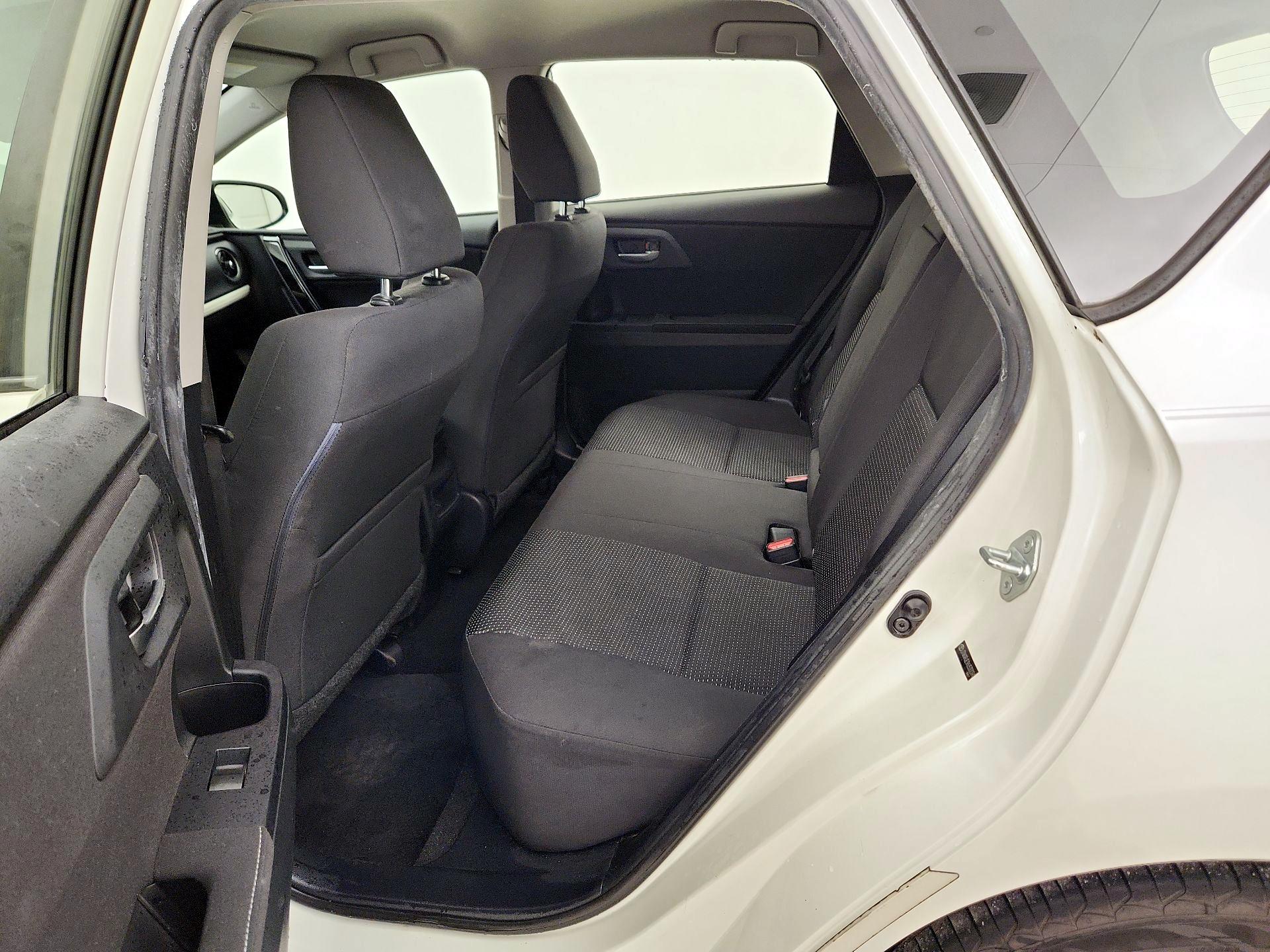 Thumbnail: 2017 Toyota Corolla iM - 19