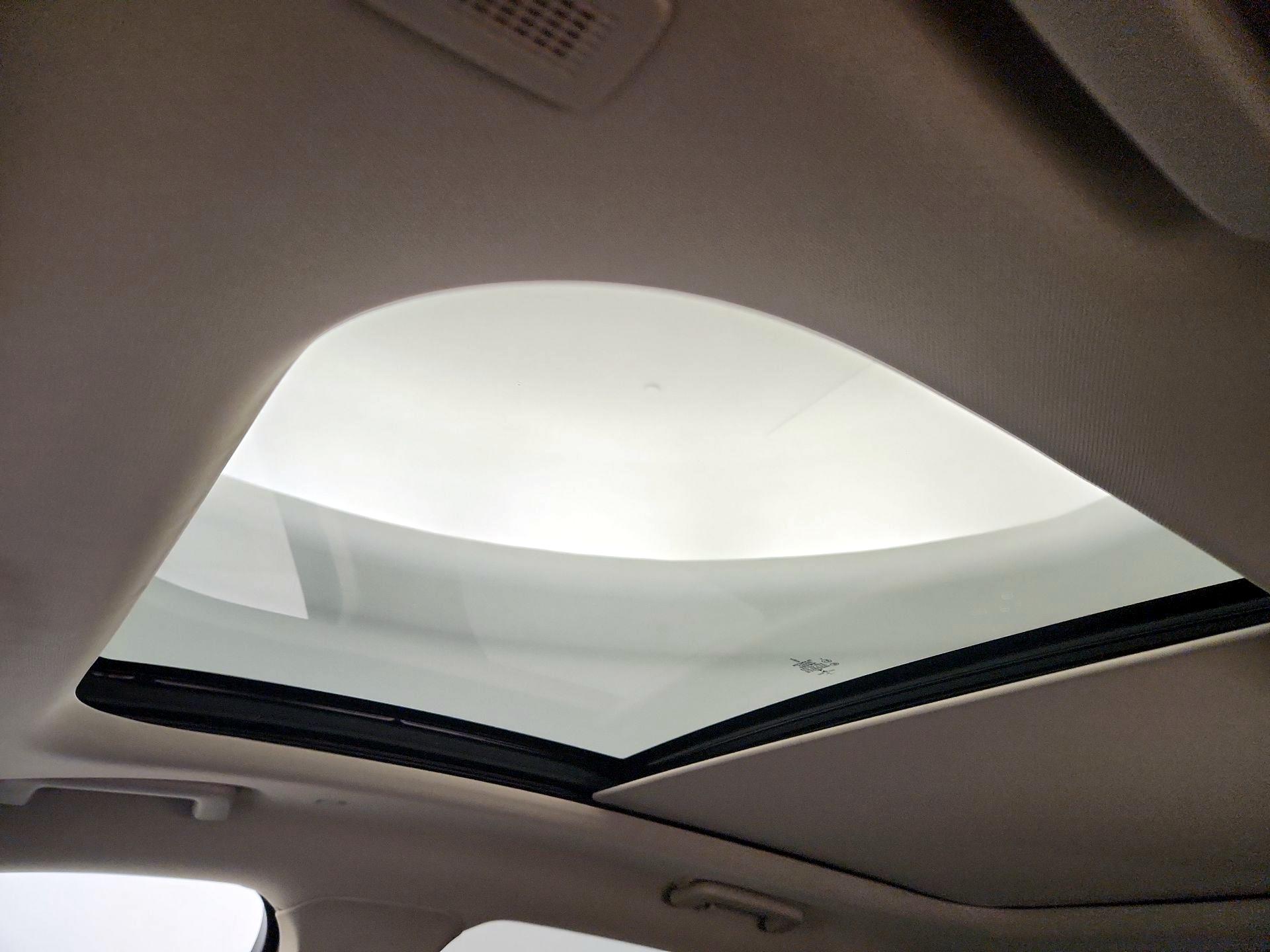 Thumbnail: 2020 Lincoln Nautilus - 20