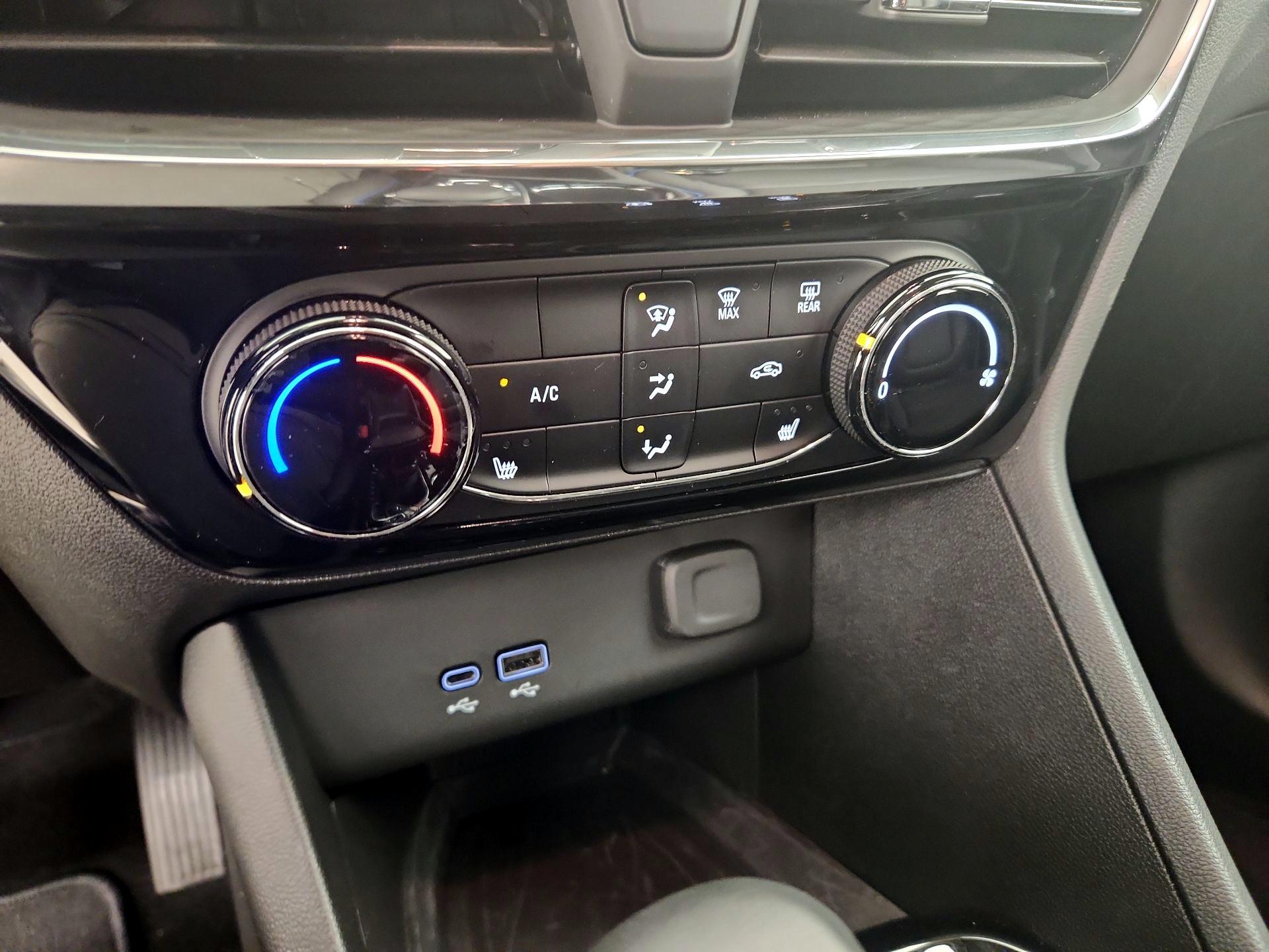 Thumbnail: 2025 Buick Encore GX - 16