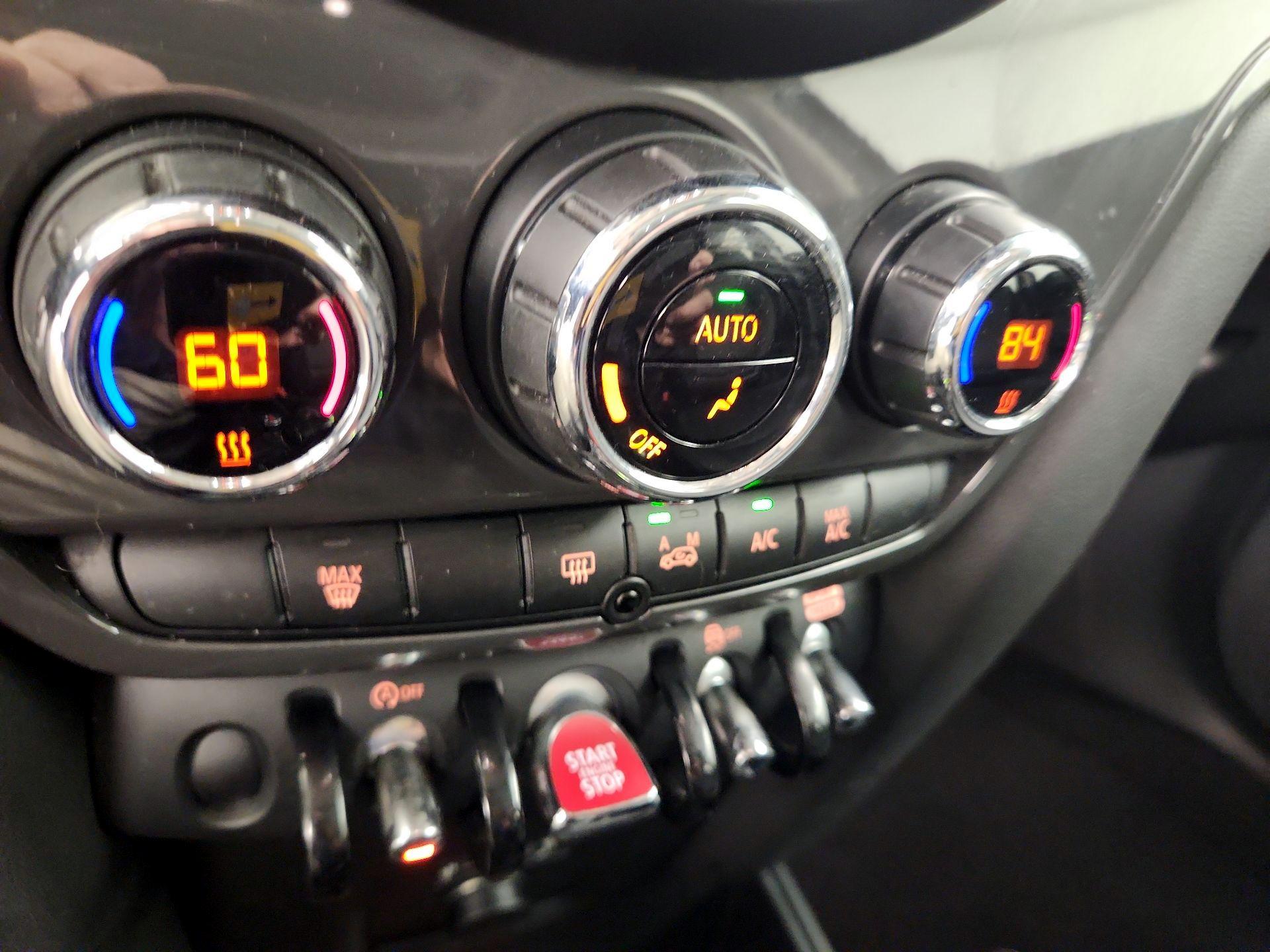 Thumbnail: 2018 MINI Cooper Countryman - 16