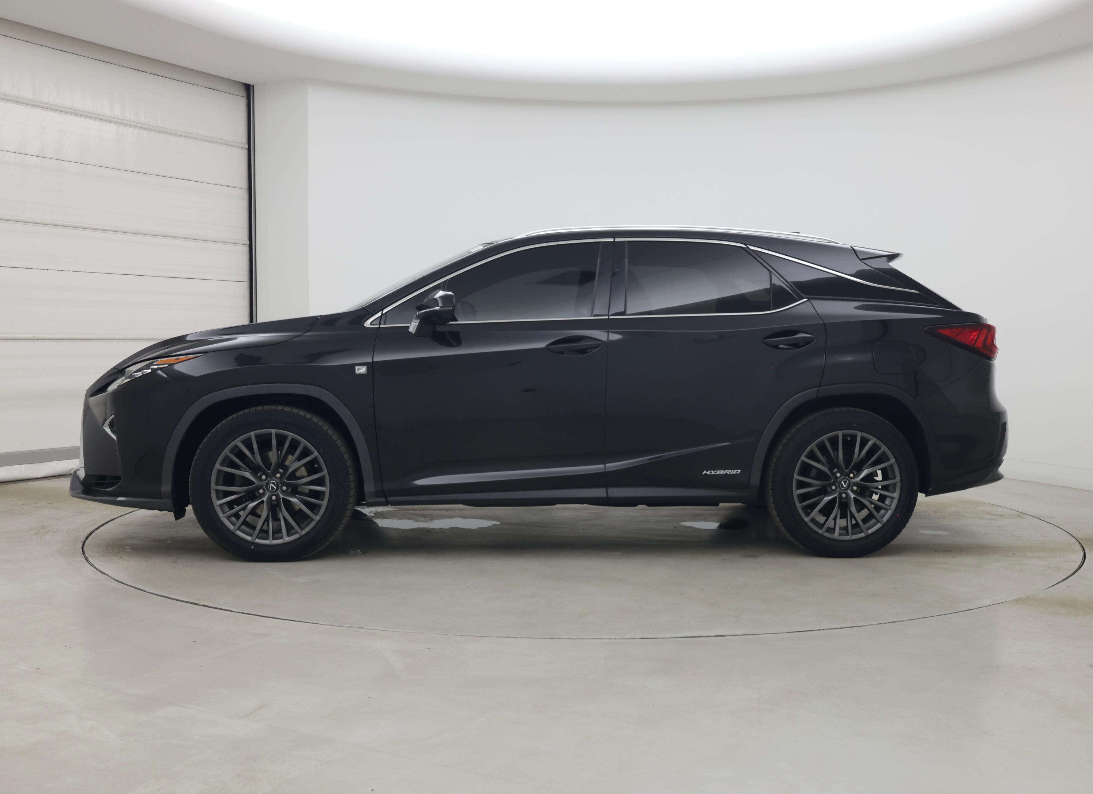 Thumbnail: 2017 Lexus RX - 3