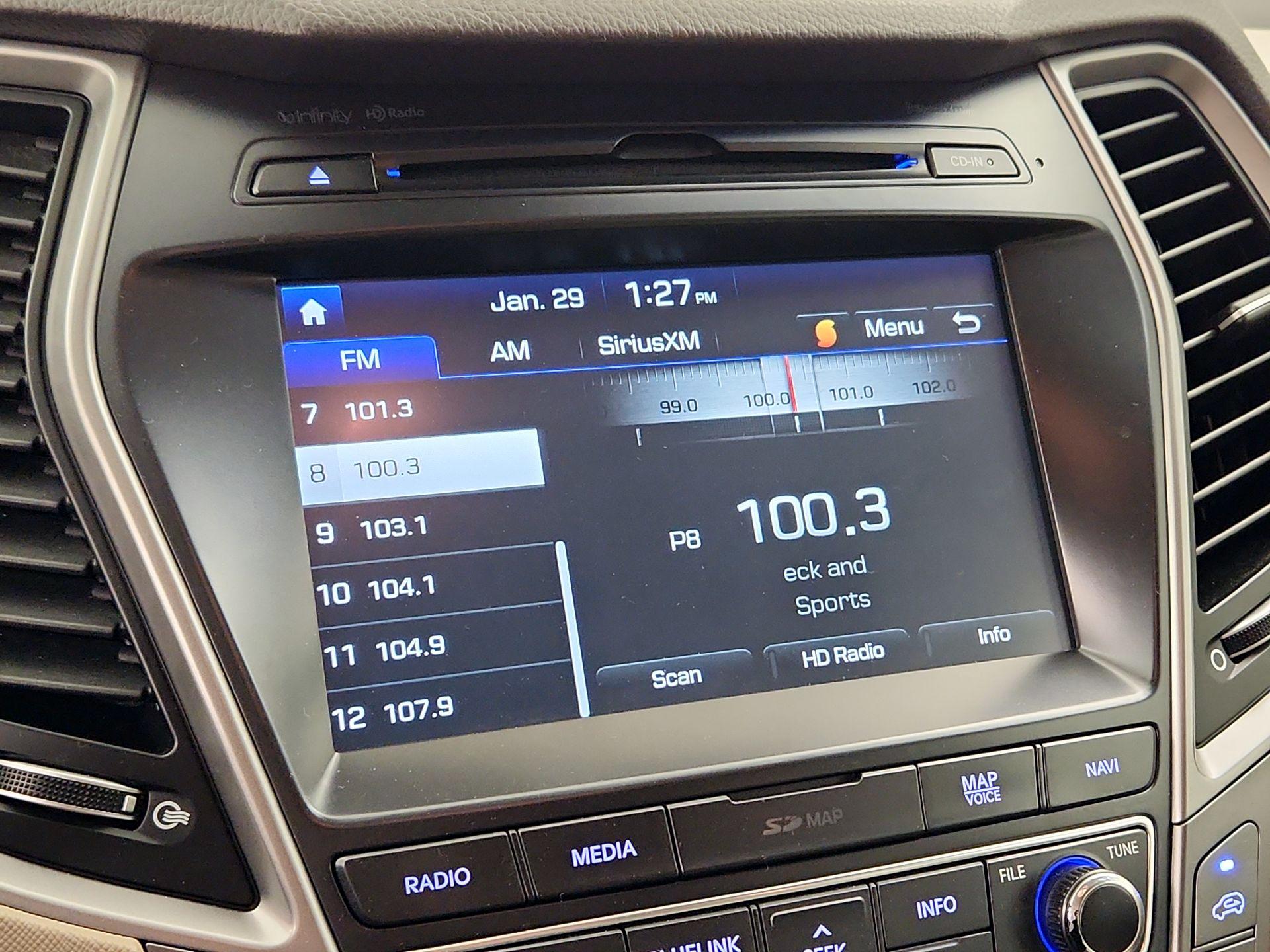 Thumbnail: 2017 Hyundai Santa Fe - 16